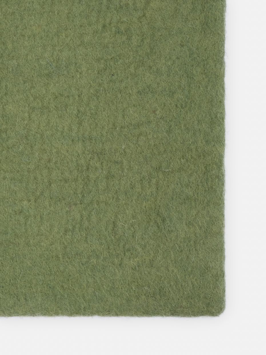 Mono Rectangular Felt Rug 160 x 230 cm myfelt  Kaspar (green)