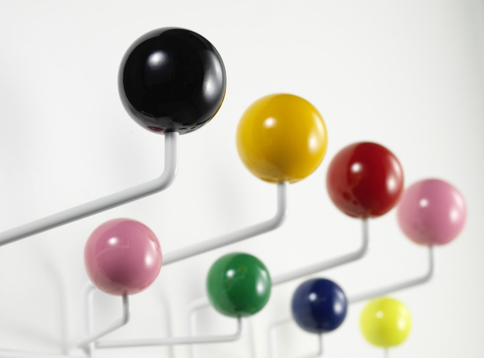 Eames Hang it all coat rack multicoloured Vitra 