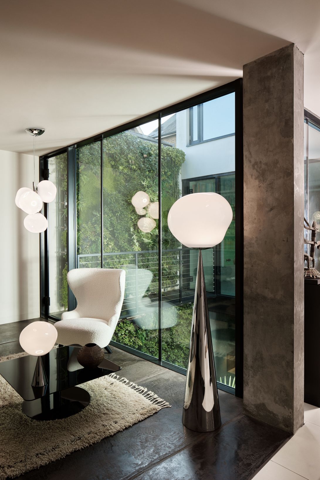 Melt Cone Fat Table lamp silver - opal Tom Dixon