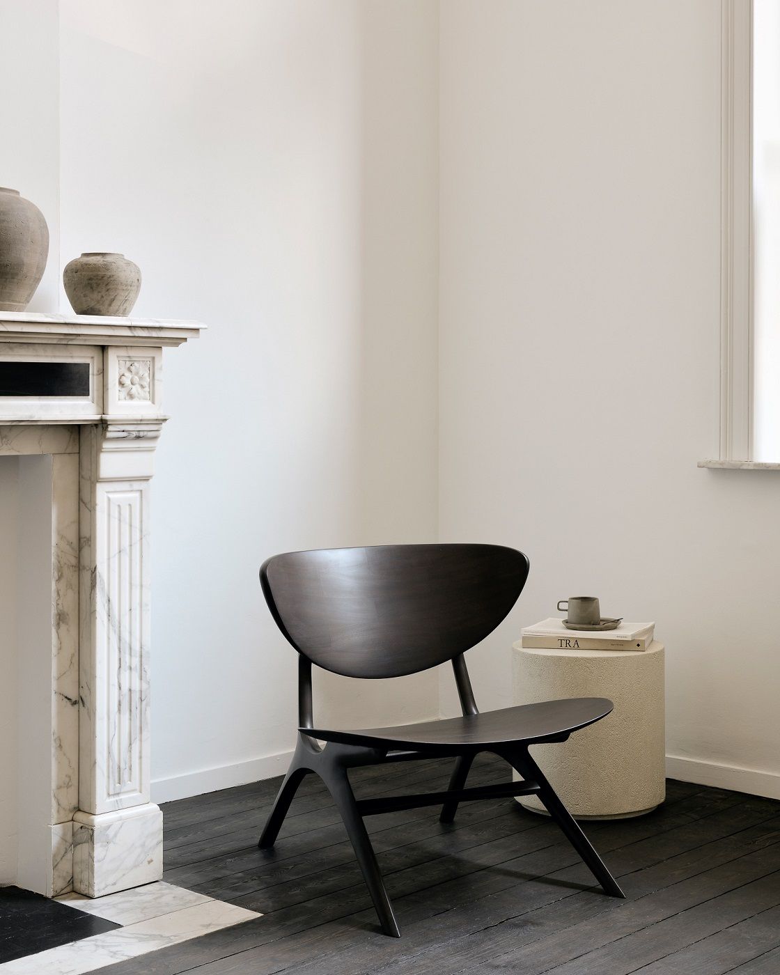 Eye Lounge Chair Mahogany Lacquered Ethnicraft