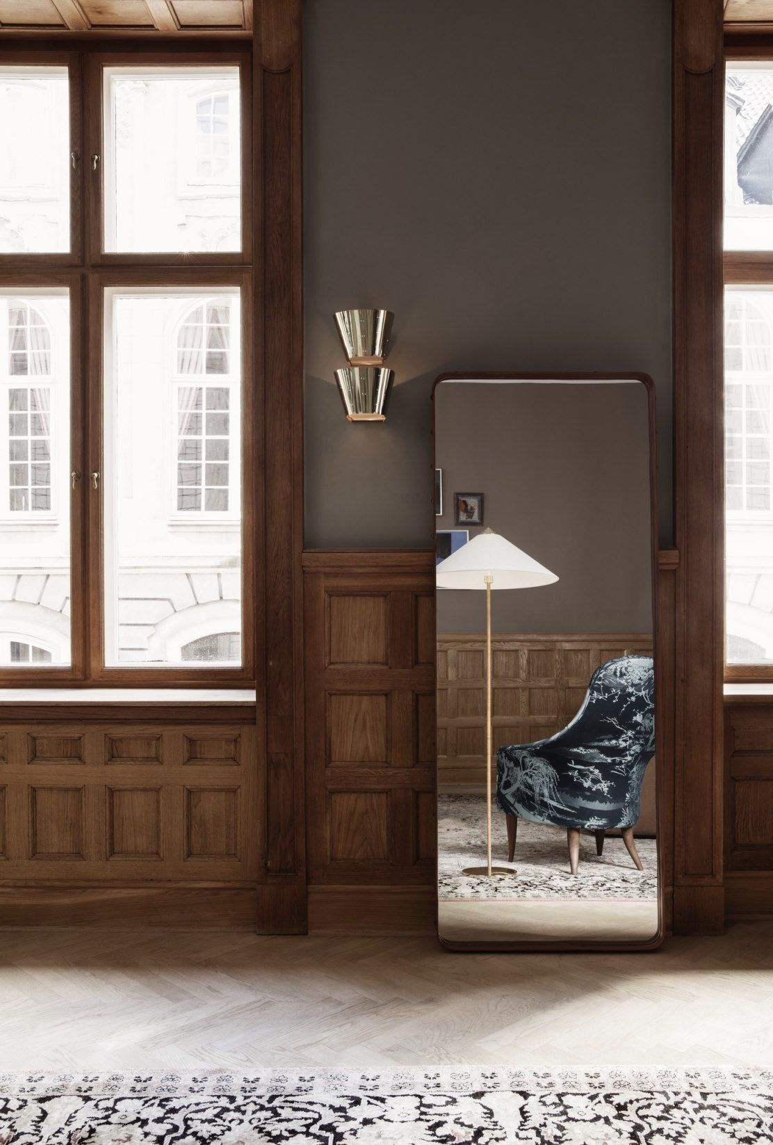 9464 Wall Lamp Gubi
