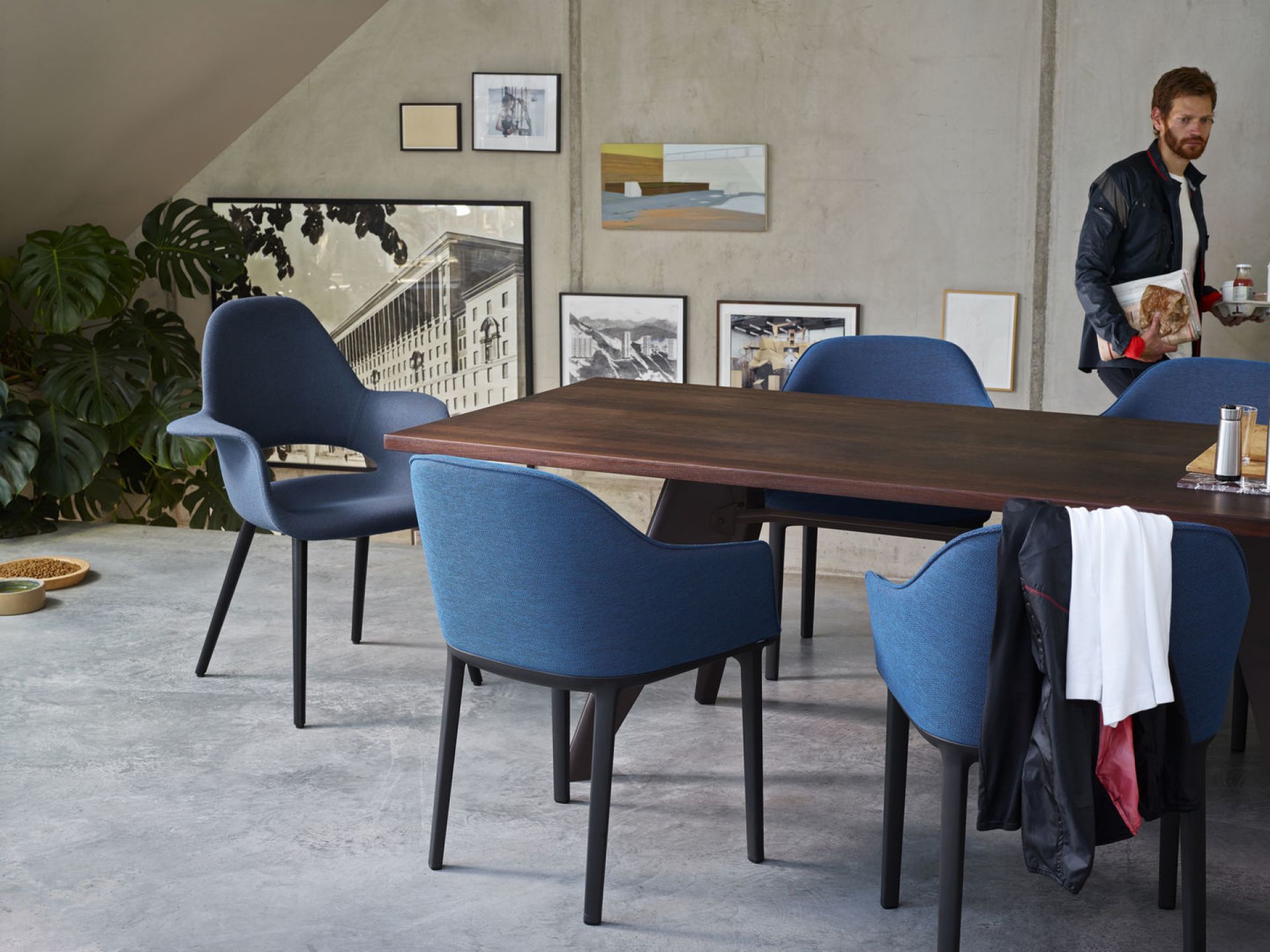 Organic Conference Conference Chair Vitra