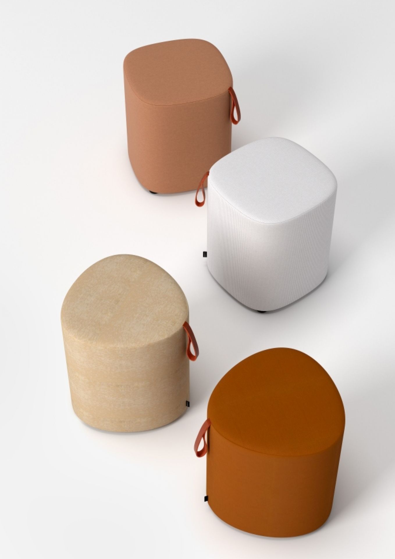  Pully Triangular Stool Cascando 