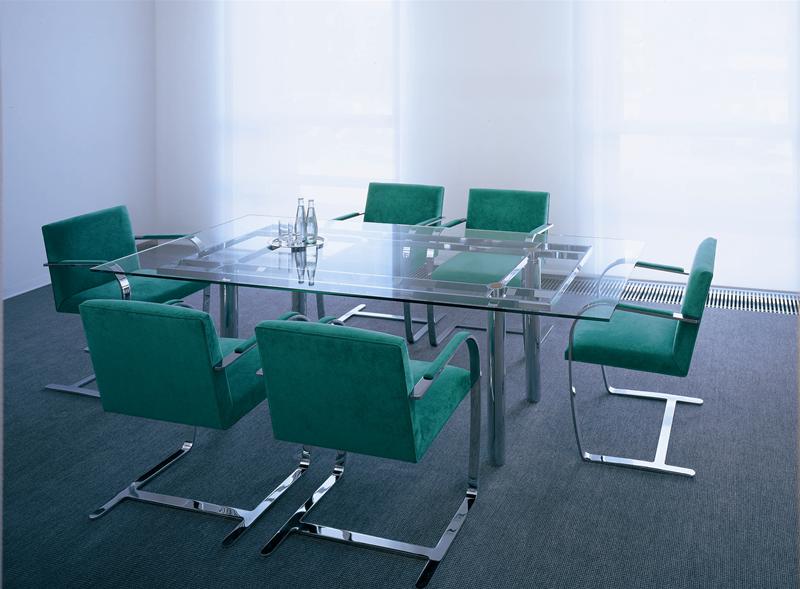 Brno Tubular Chair Flat Steel Knoll International  
