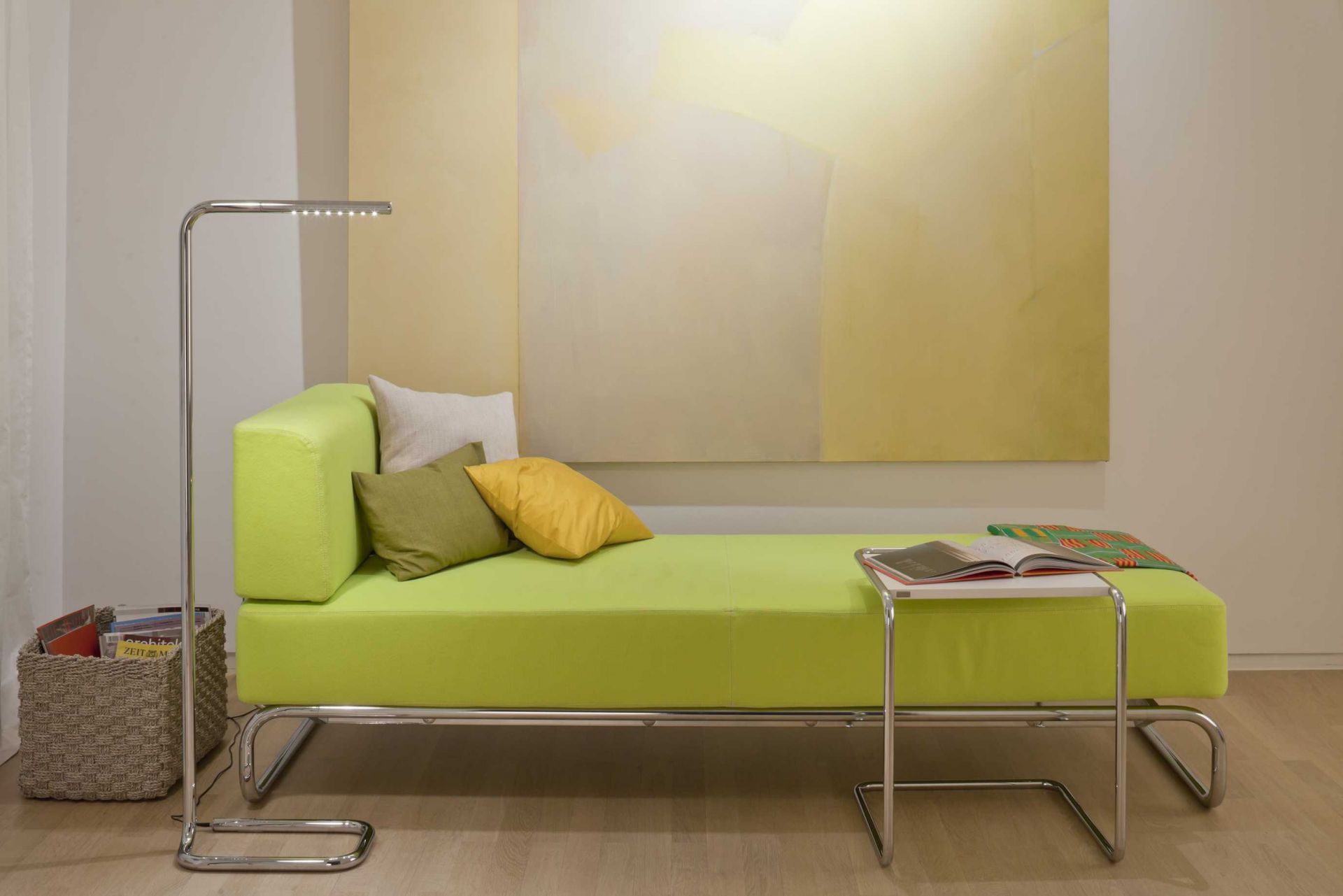 Lum LED 125 Floor lamp Thonet Chrome