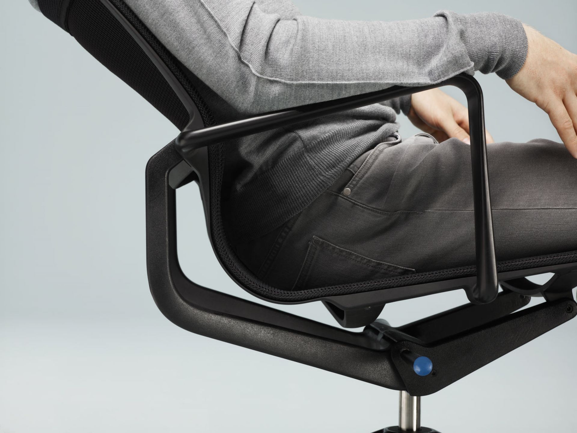 Physix Conference Chair Vitra