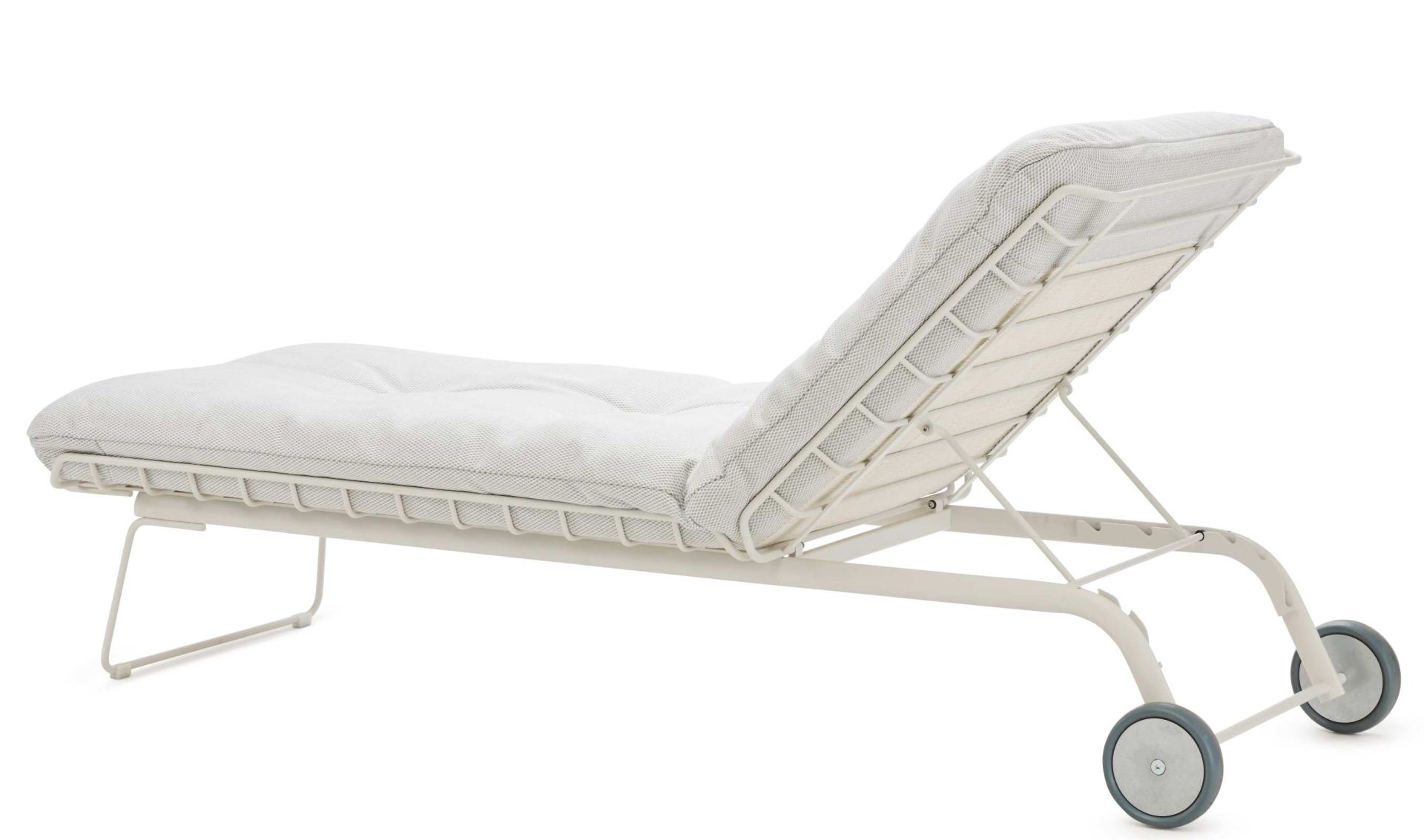 Leyasol Sun Bed Indoor / Outdoor Sun Lounger Freifrau Manufaktur 
