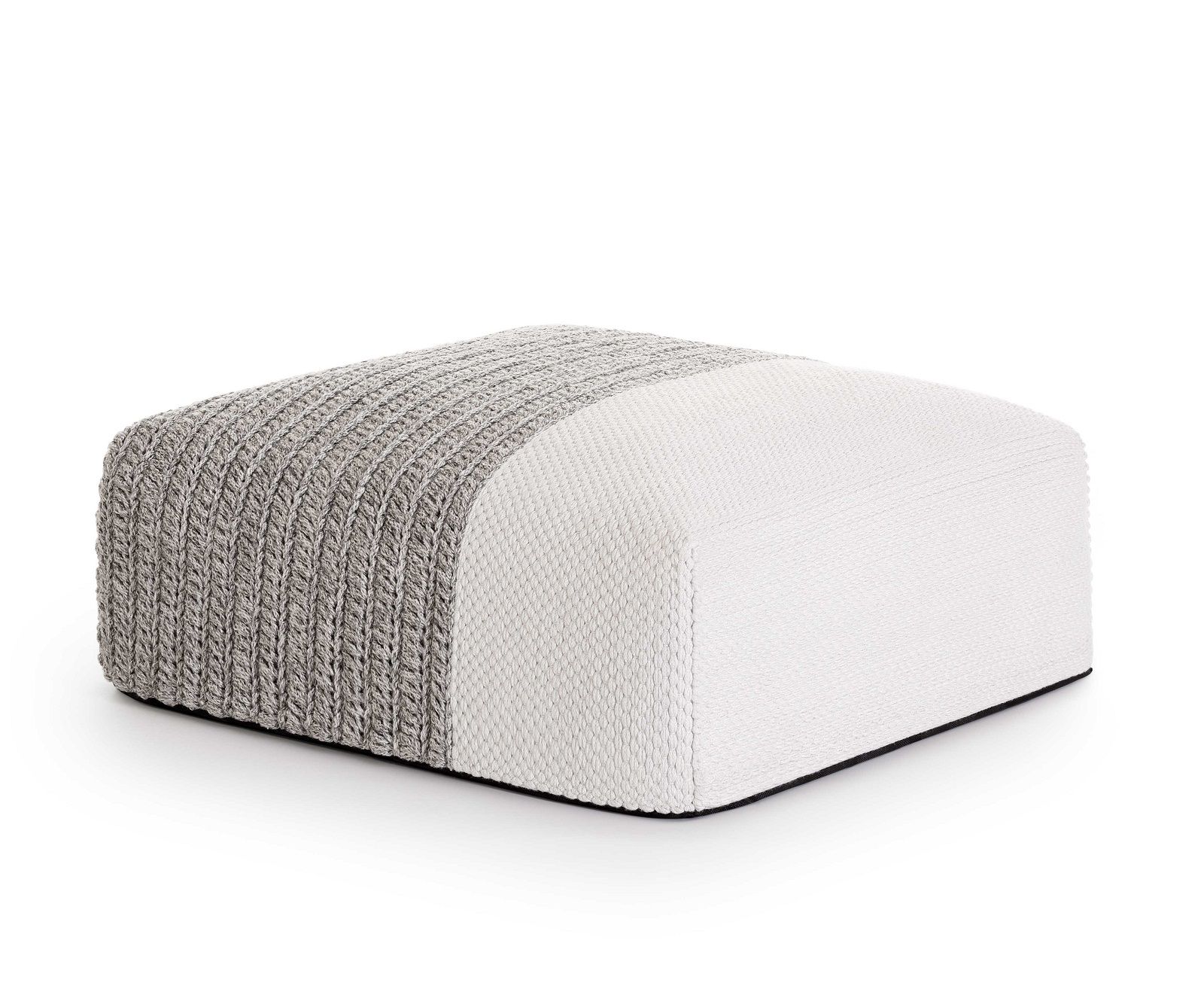 Mangas Outdoor Pouf Gan