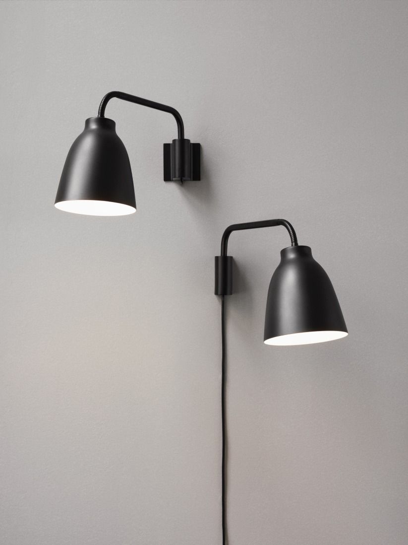 Caravaggio Read wall light Fritz Hansen