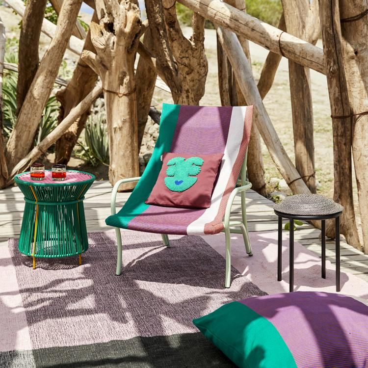 Caribe Tall Side Table Outdoor ames  