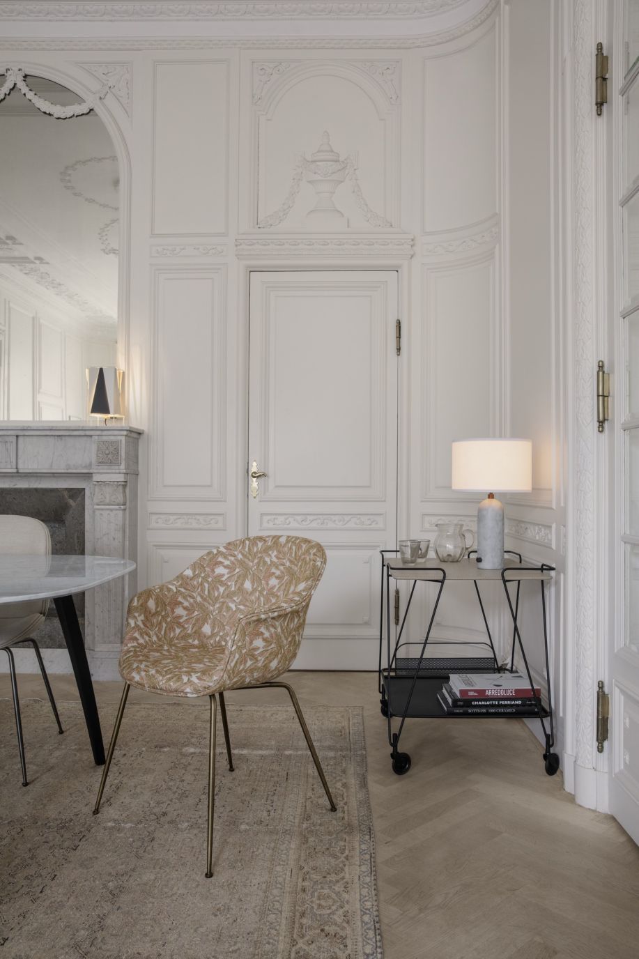 Gravity Table Lamp Small Gubi
