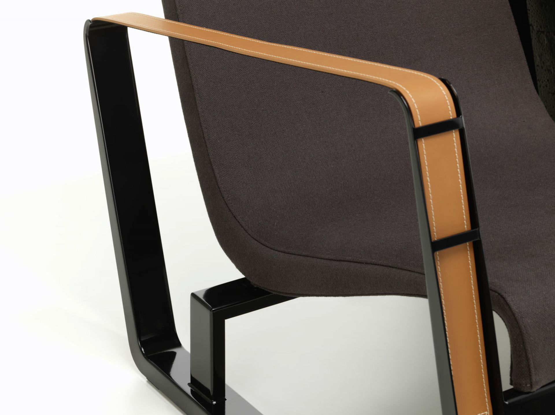 Cité Armchair Vitra