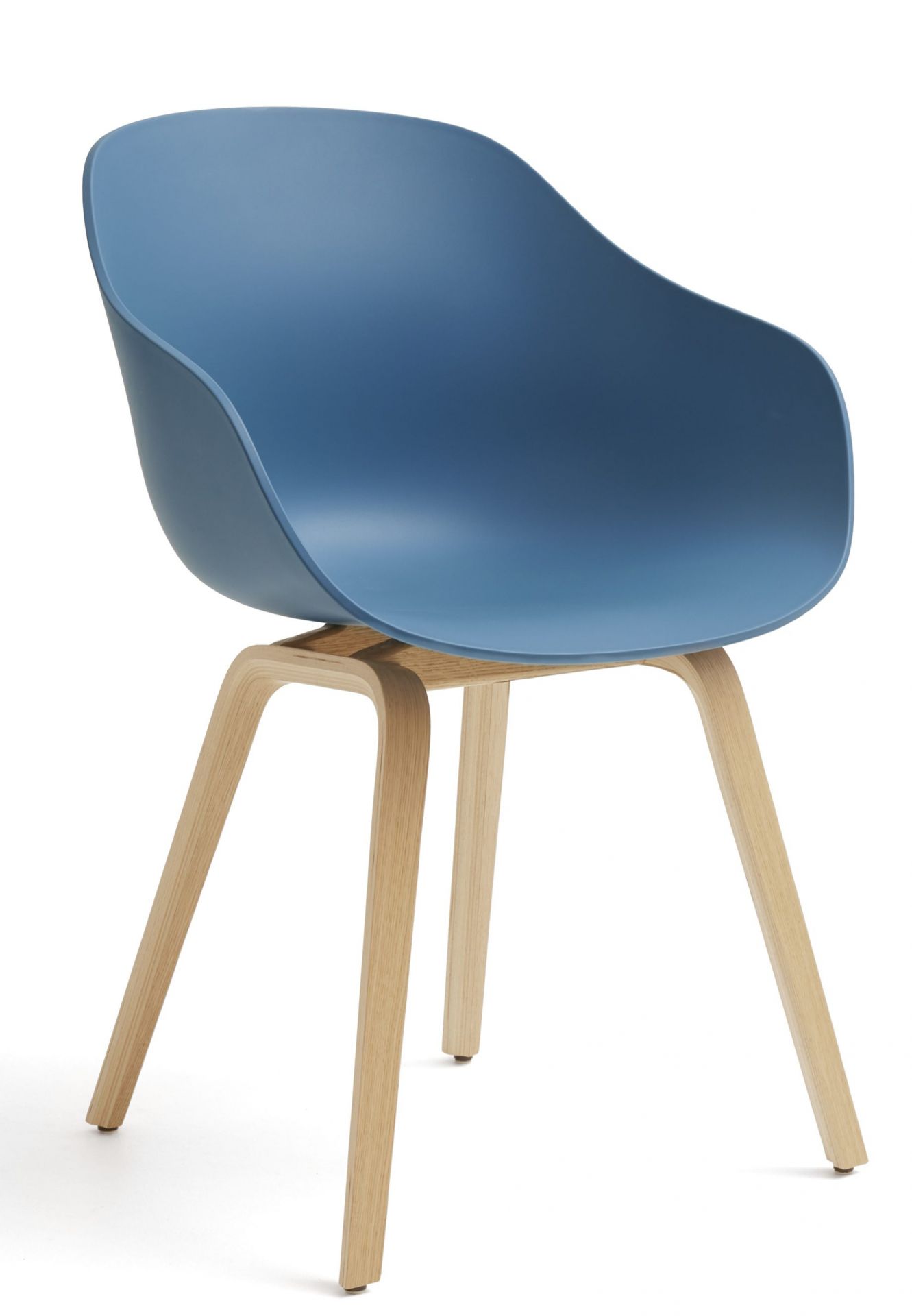 About A Chair AAC222 Chair Oak Preferred combinations Hay 