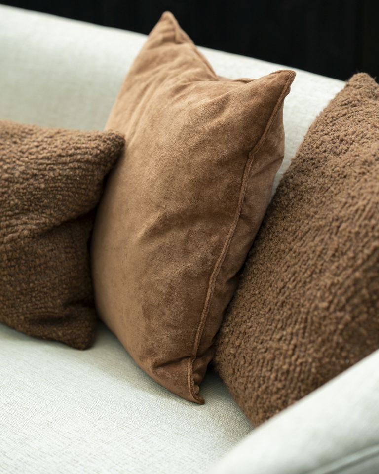 Velvet cushion 60x40 cm Ethnicraft 