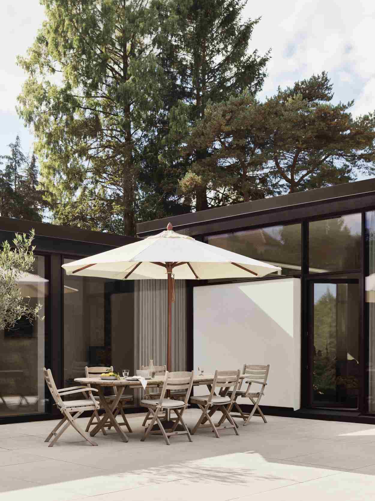 Messina Parasol Skagerak by Fritz Hansen Ø 210 cm / Off white