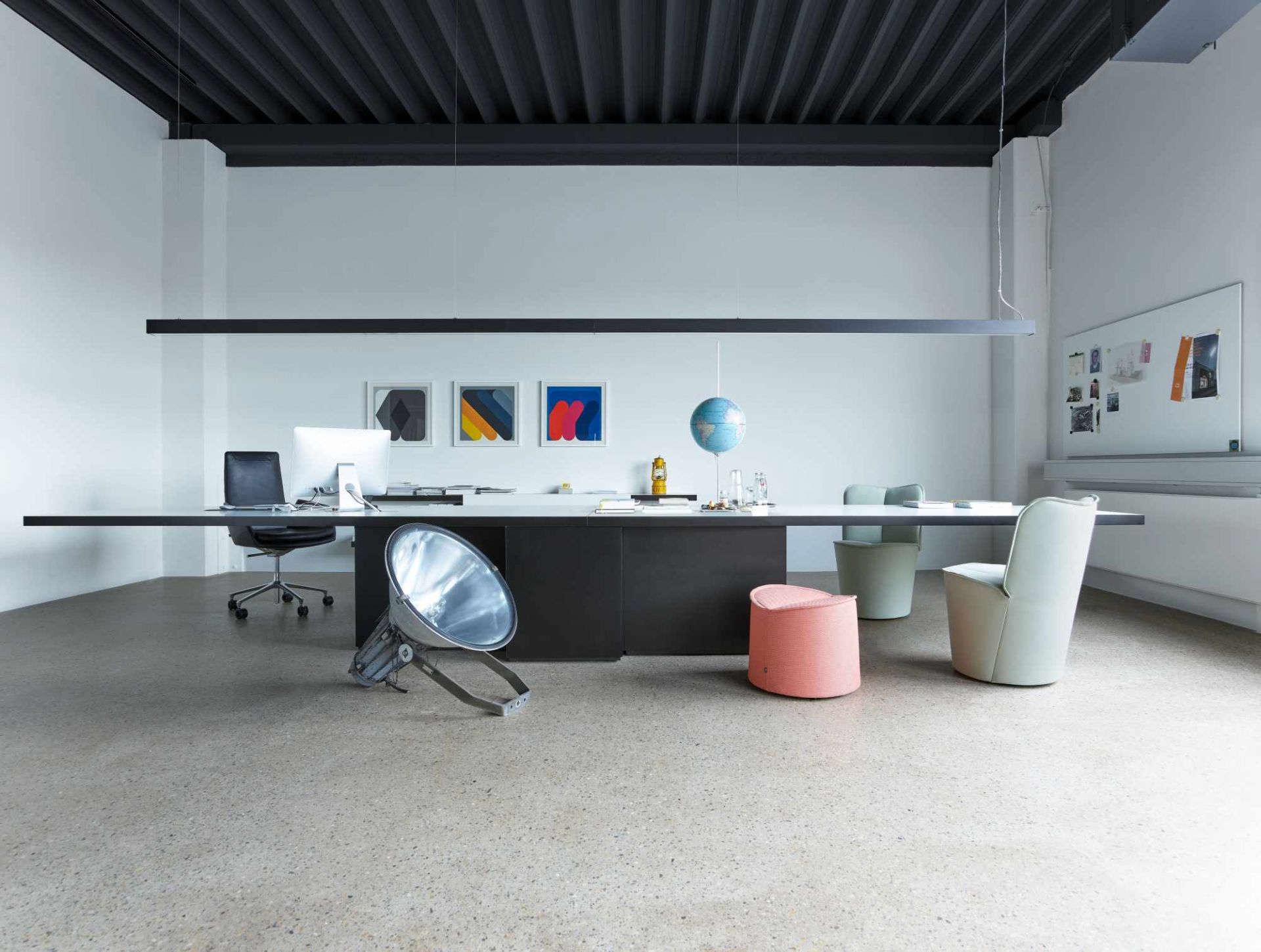 Nenou Armchair Cor