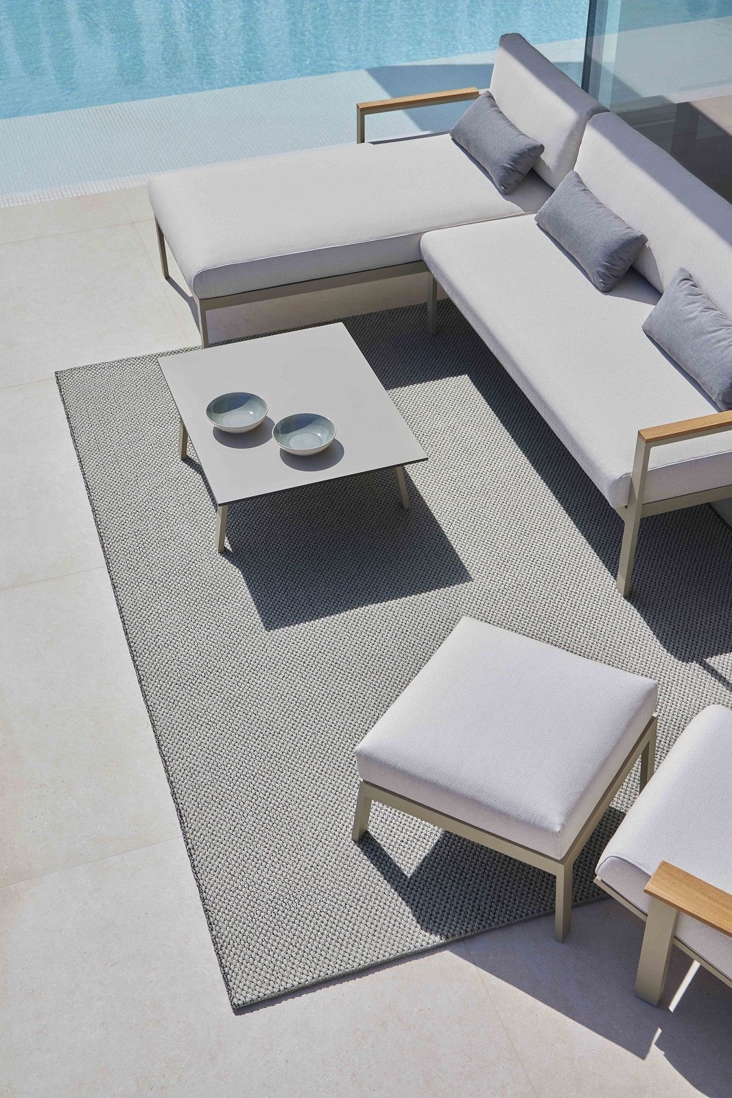 Saline Outdoor Rug Gan
