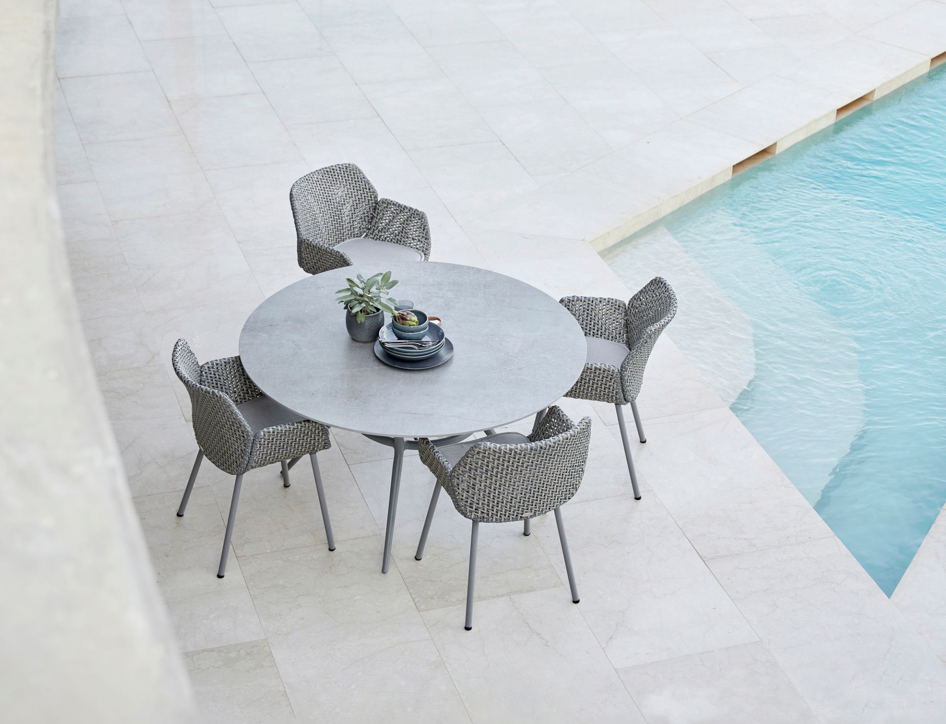 Vibe Outdoor Armchair Cane-Line