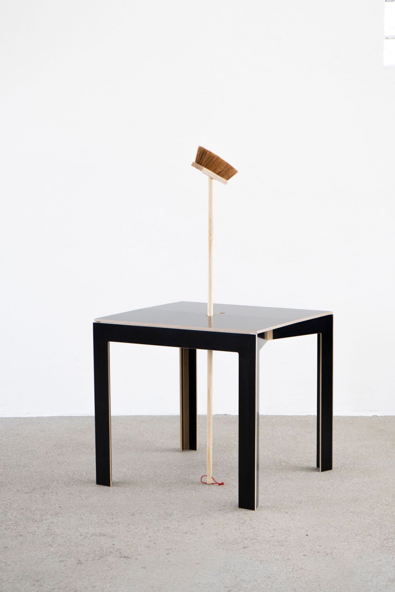 Last Minute Folding Table Nils Holger Moormann