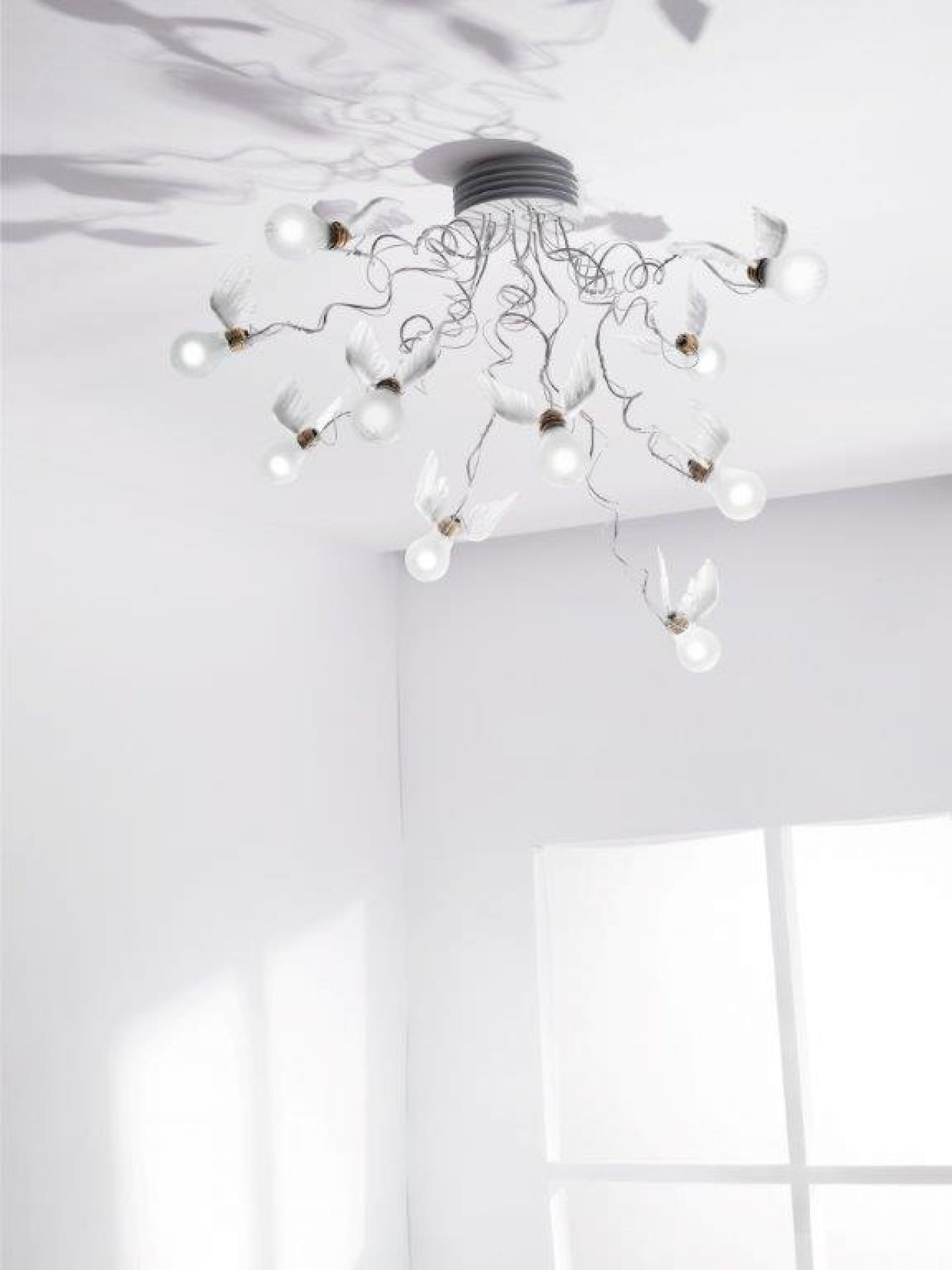 Birdie's Nest LED pendant lamp 220-240 VIngo Maurer