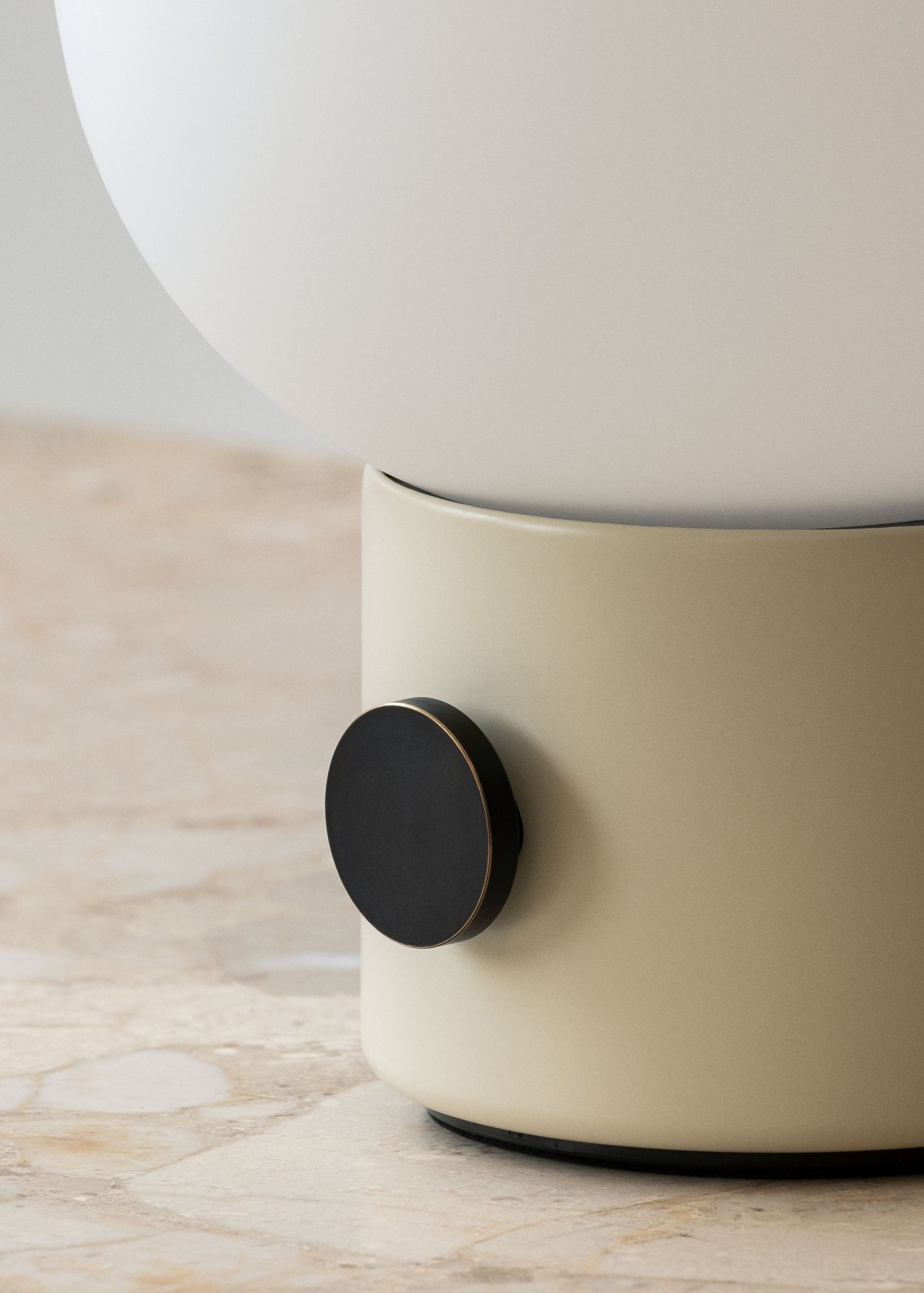 JWDA Table Lamp Portable Alabaster white Audo