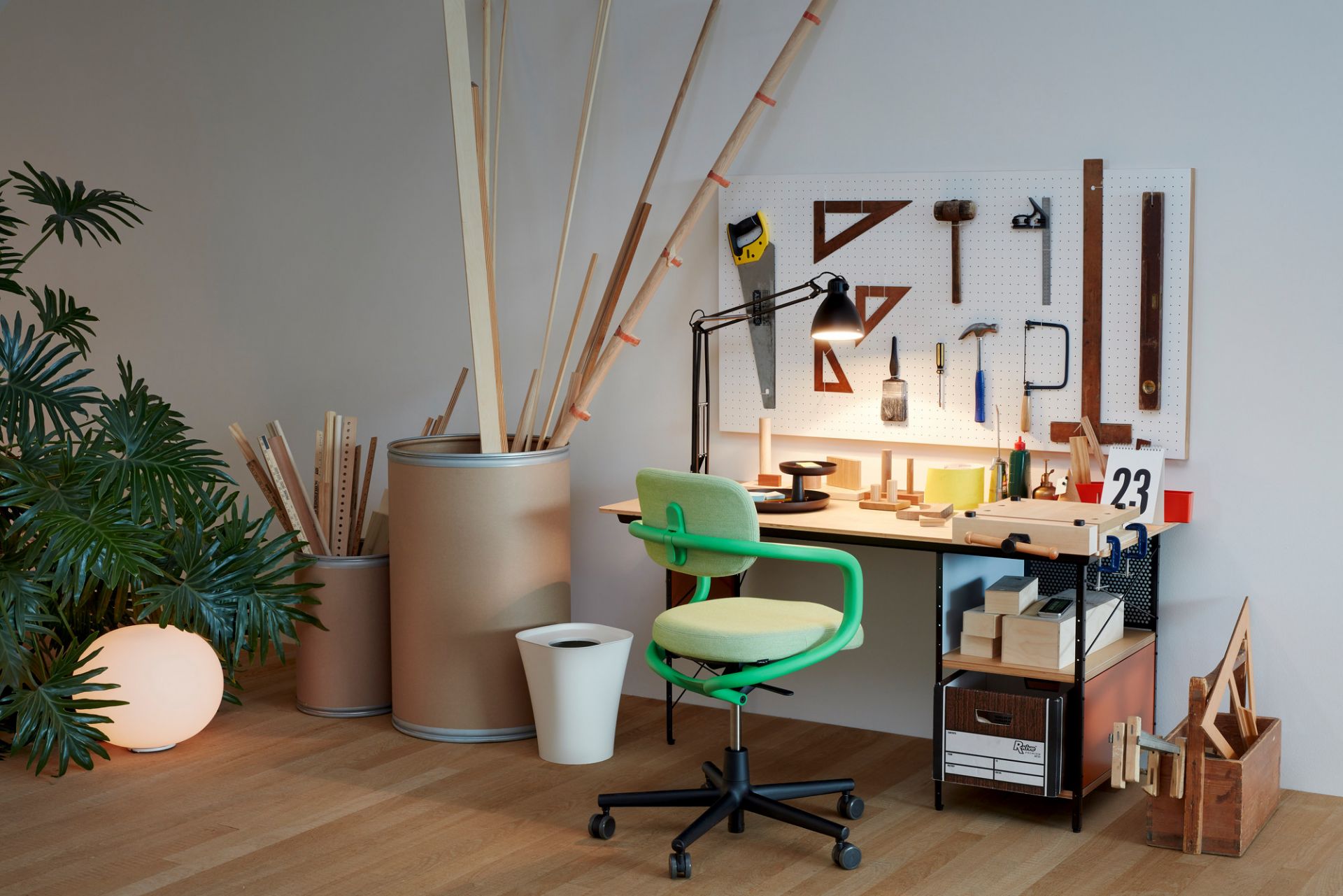 Eames Desk Unit EDU Vitra