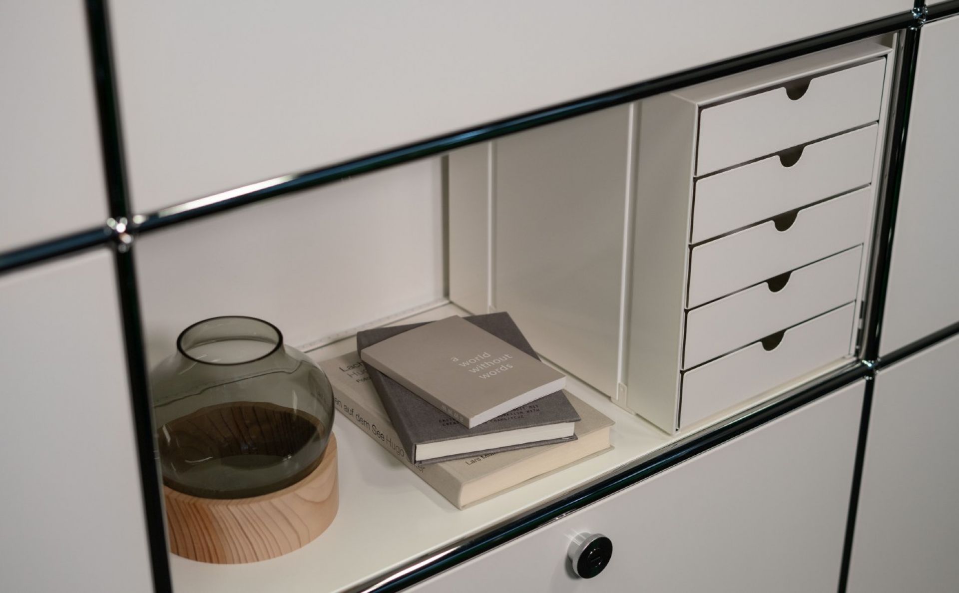 USM Haller Inos box set C4 with 5 closed trays Home Office
