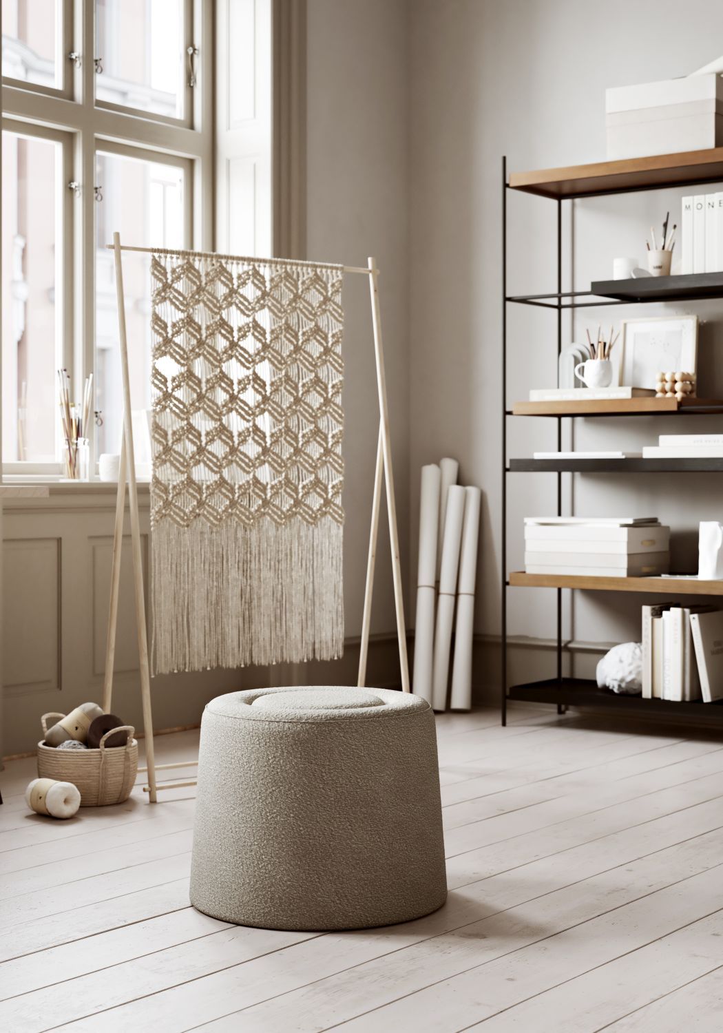 Praline stool Ø52cm Woud