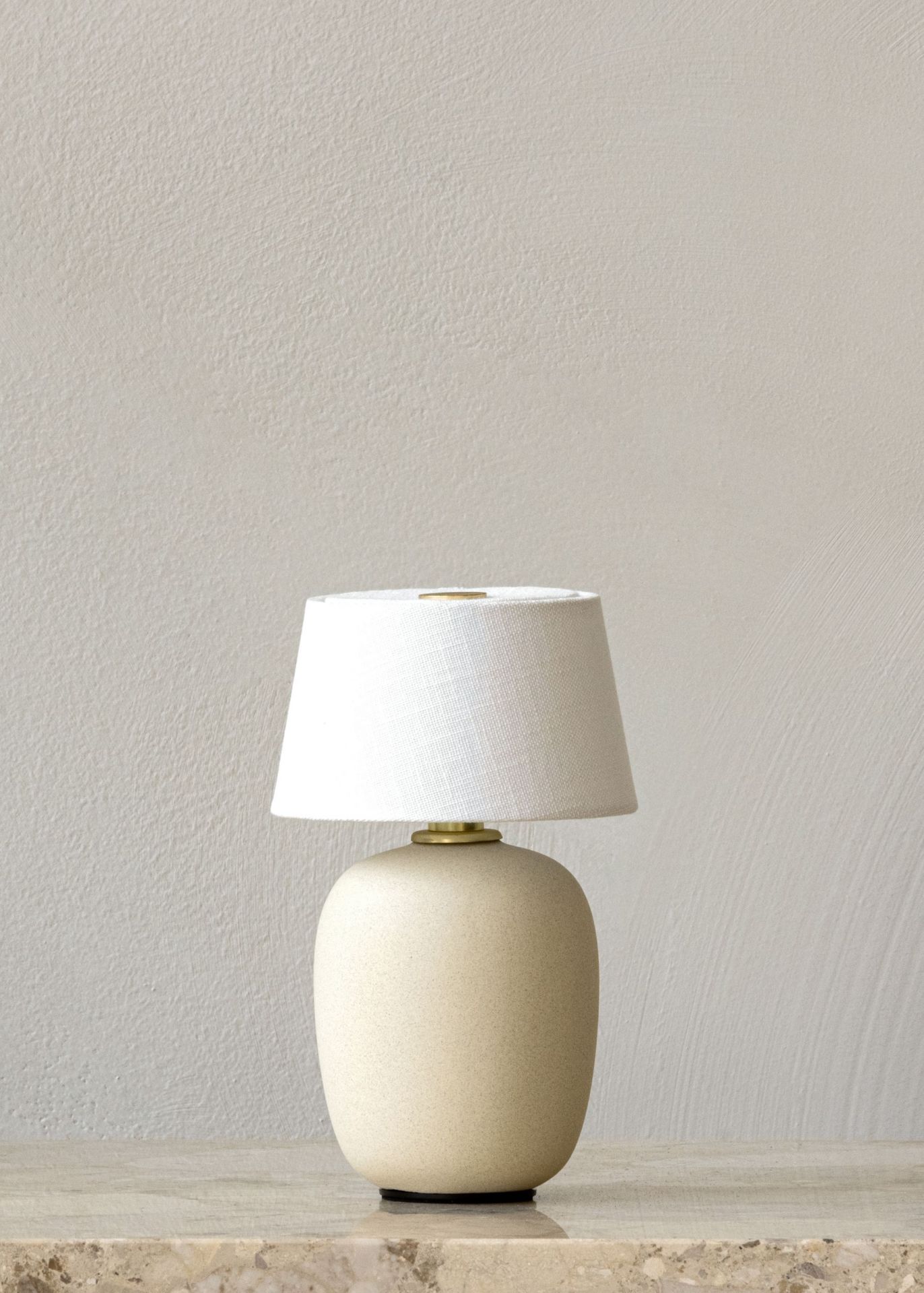 Torso portable table lamp Sand Battery light Audo