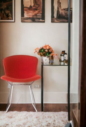 Bertoia Chair fully upholstered Knoll International
