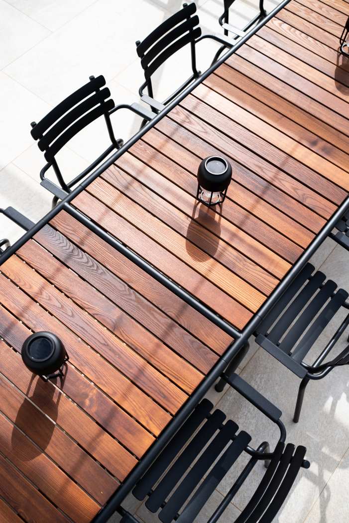 Avanti Dining Table Outdoor dining table Houe