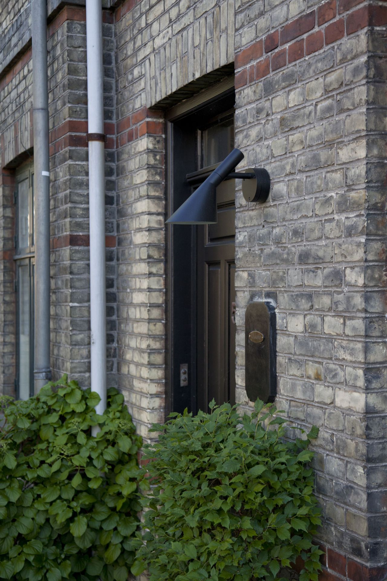 AJ 50 Outdoor Wall Light Louis Poulsen