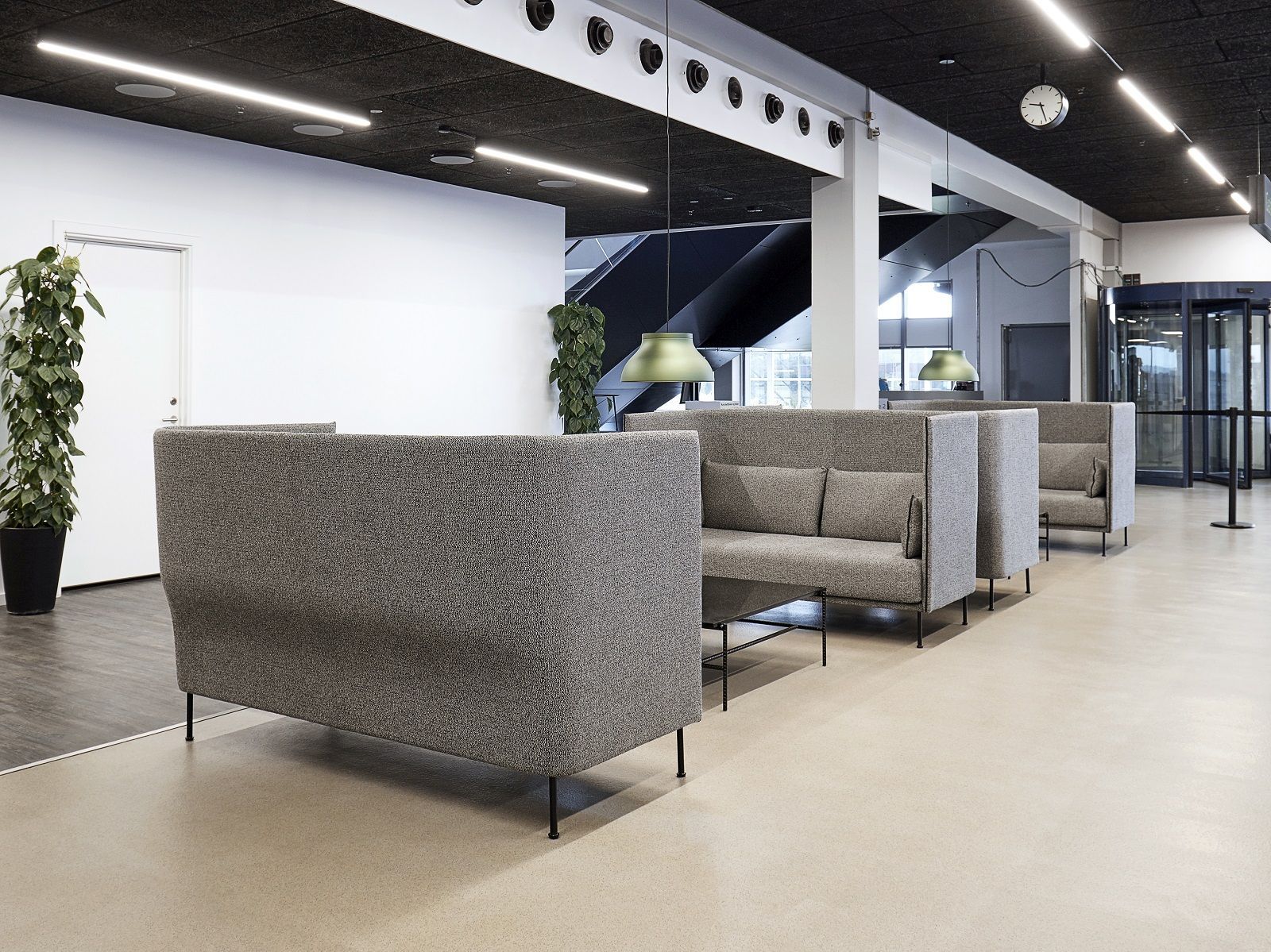 Silhouette Sofa 2-seater High back Hay