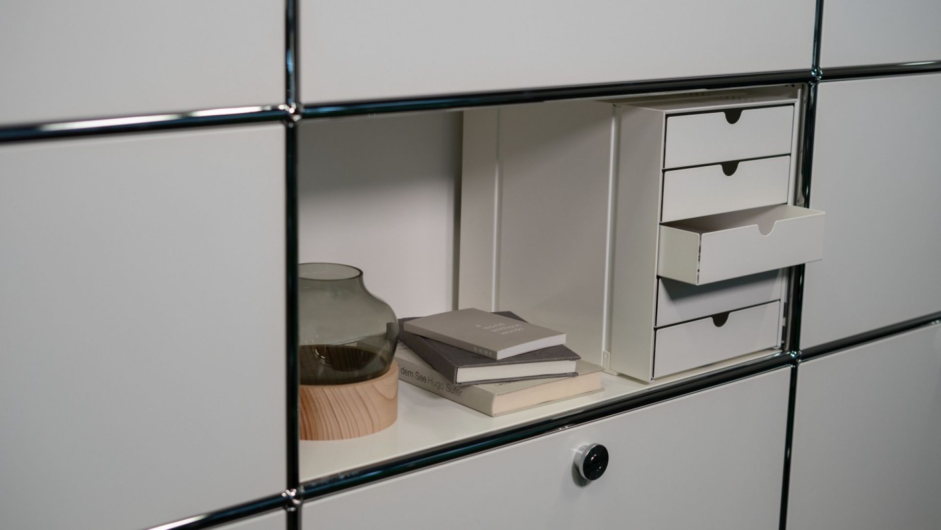 USM Haller Inos box set C4 with 5 closed trays Home Office