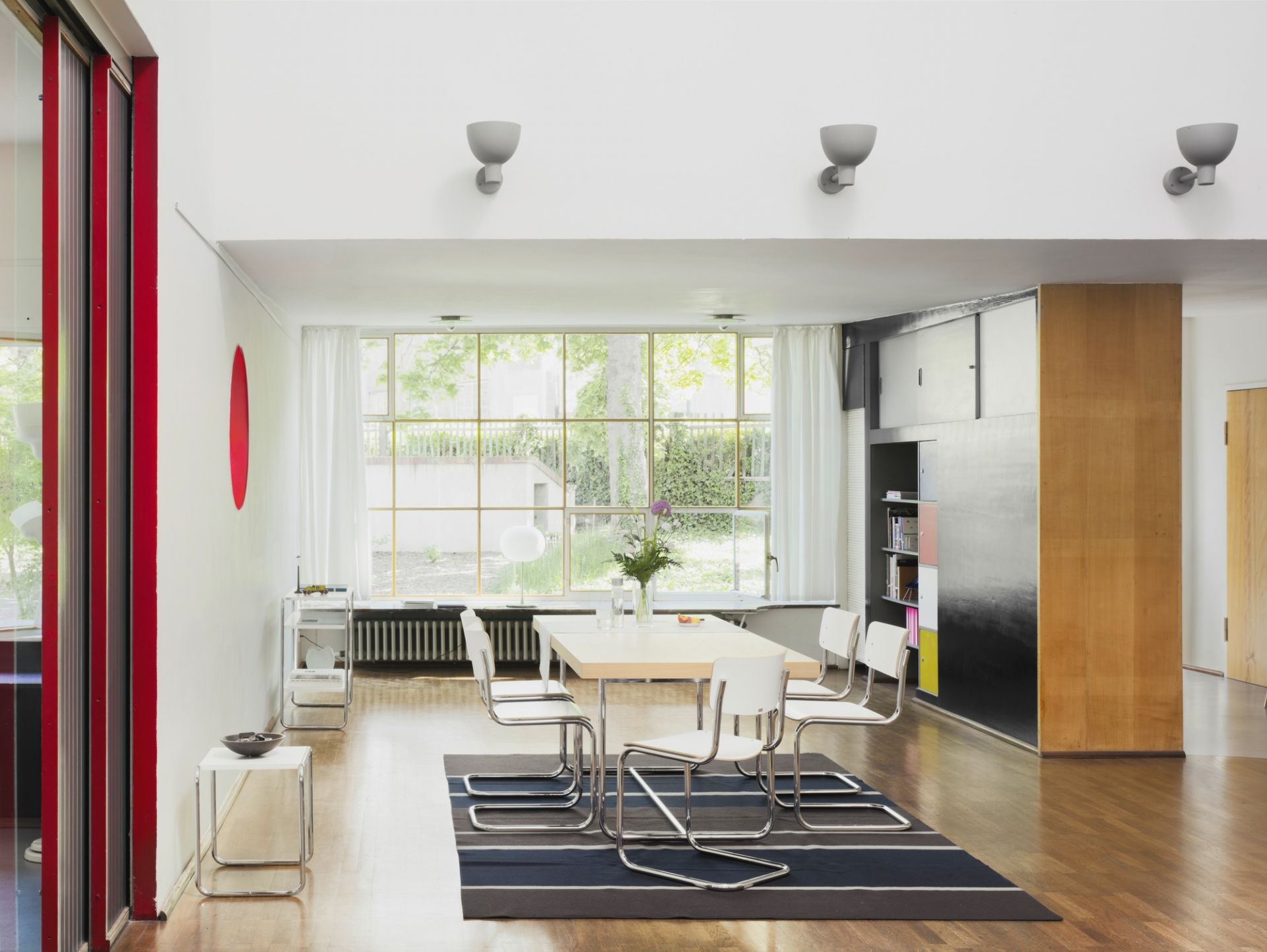 S 43 Tubular steel classic cantilever Thonet