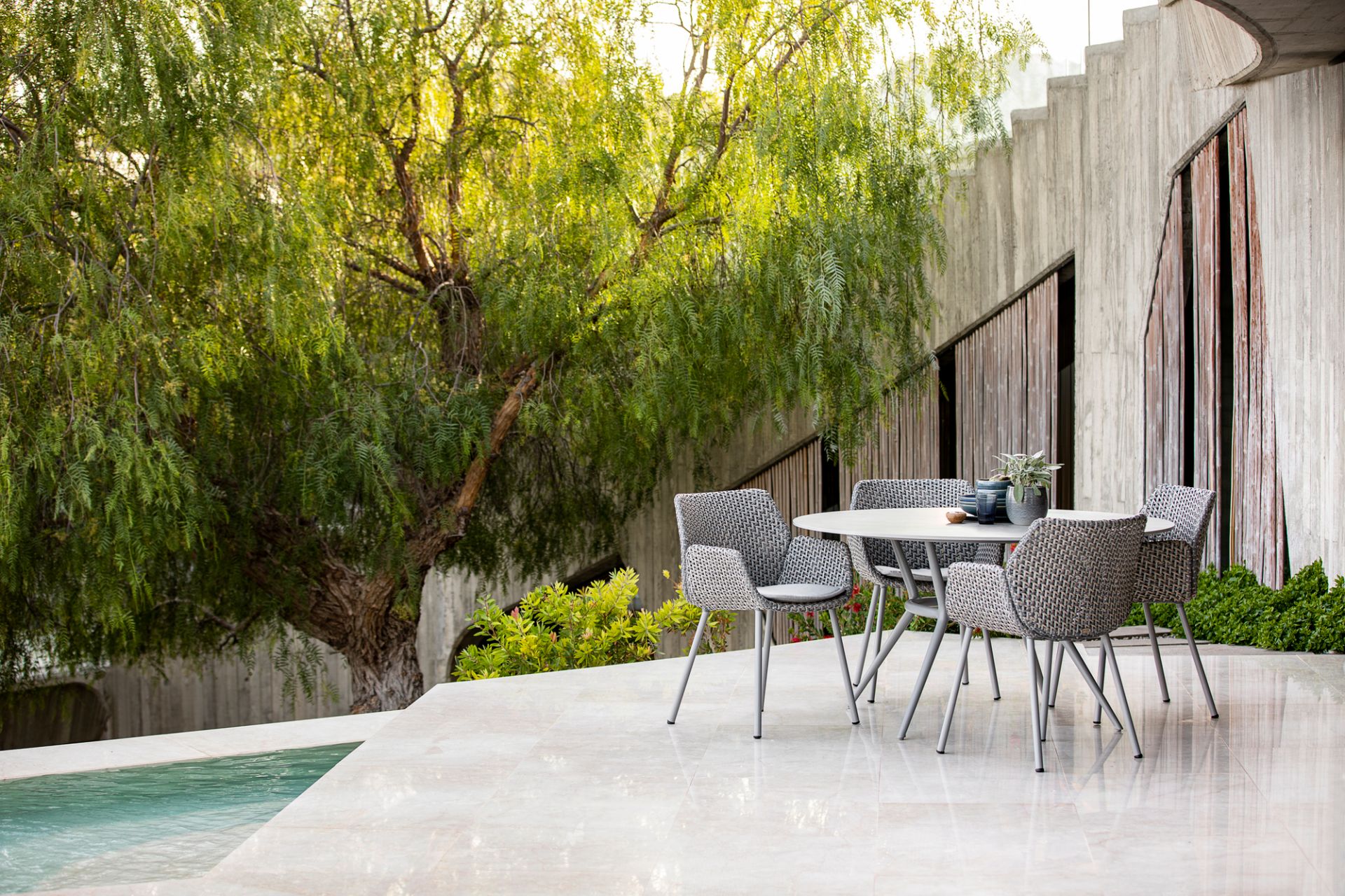 Vibe Outdoor Armchair Cane-Line