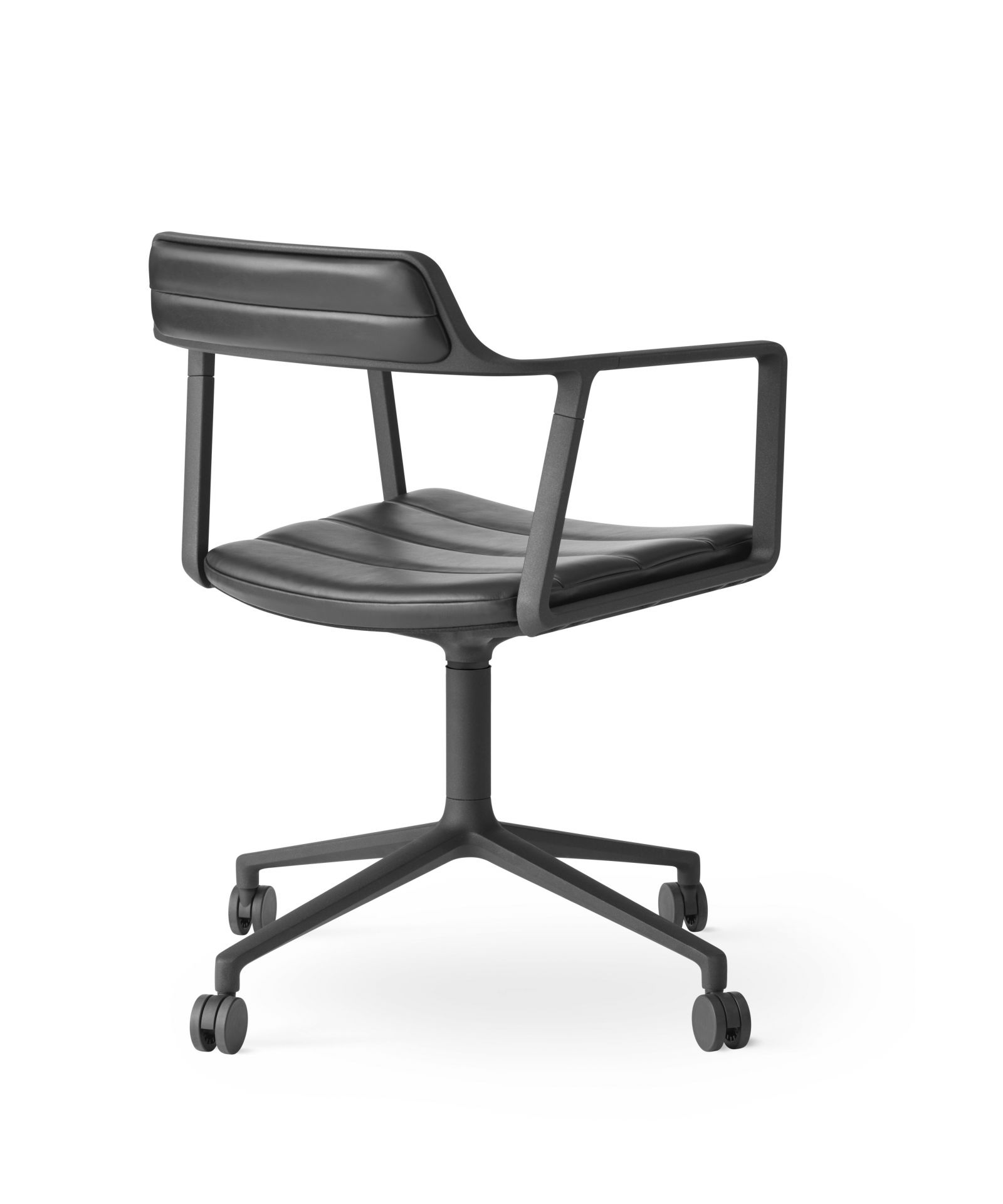 VIPP452 Swivel Chair with Castors Vipp VIPP452 Swivel Chair with Castors Vipp