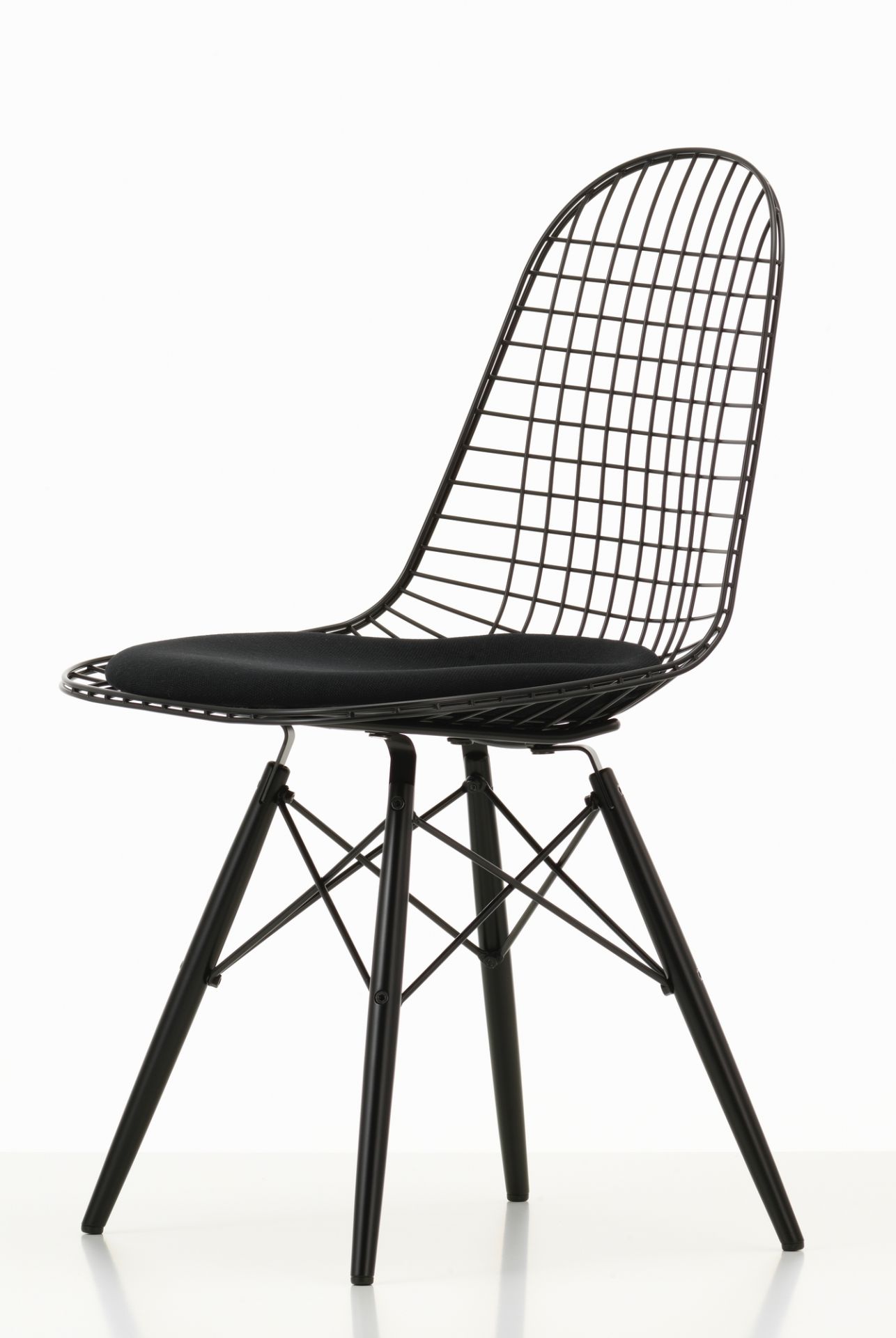 DKW-5 Wire Chair Chair with Seat Cushion Vitra