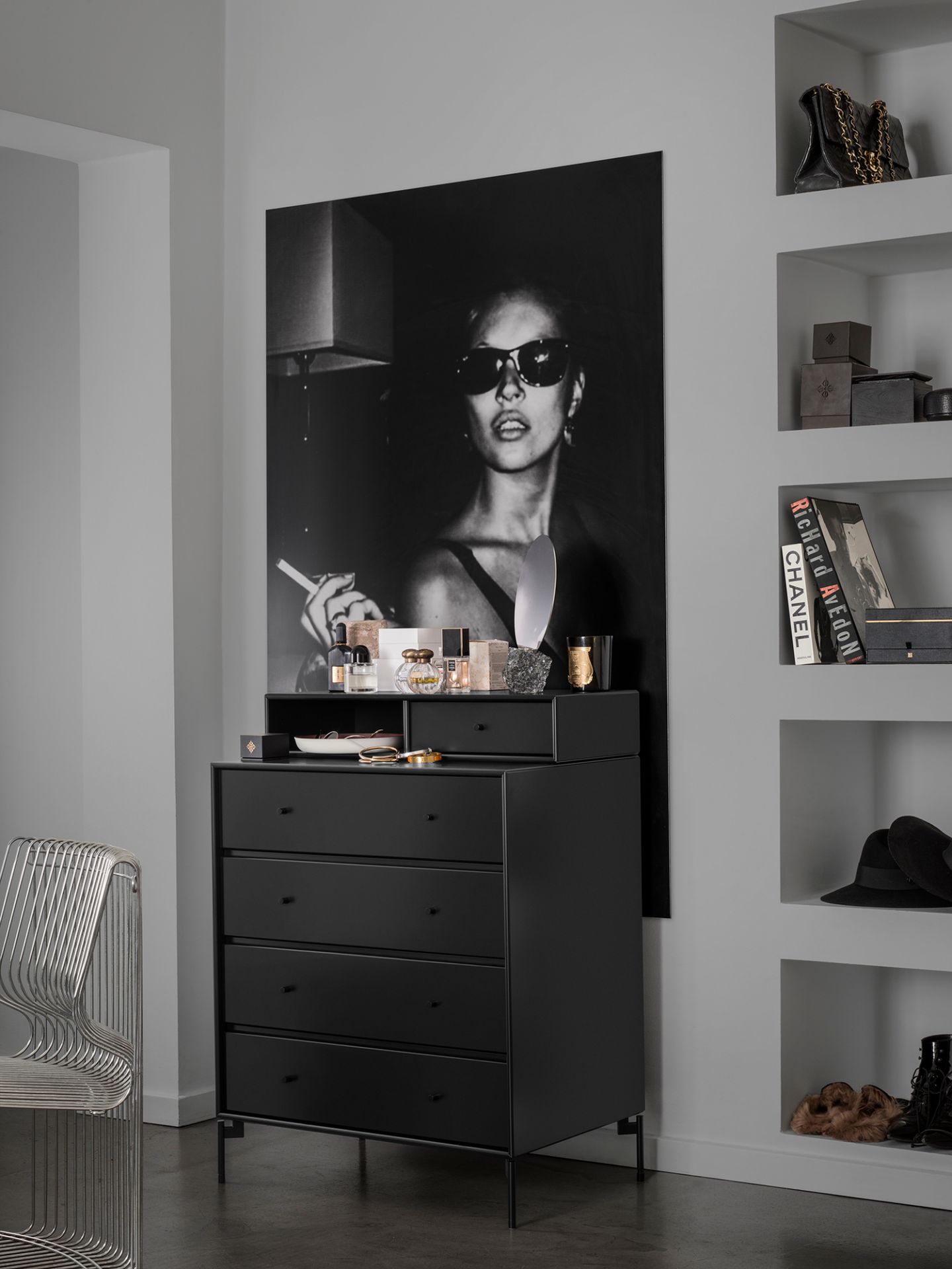 KEEP dresser Legs Black Montana QUICK SHIP