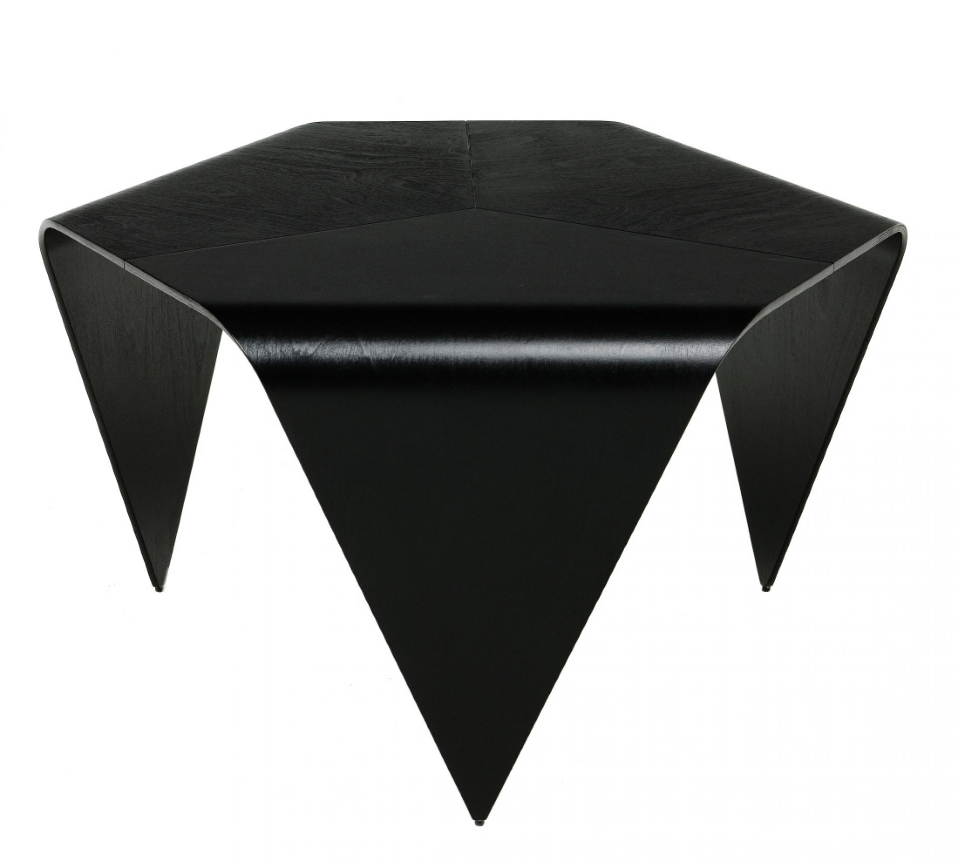 Trienna coffee table Artek