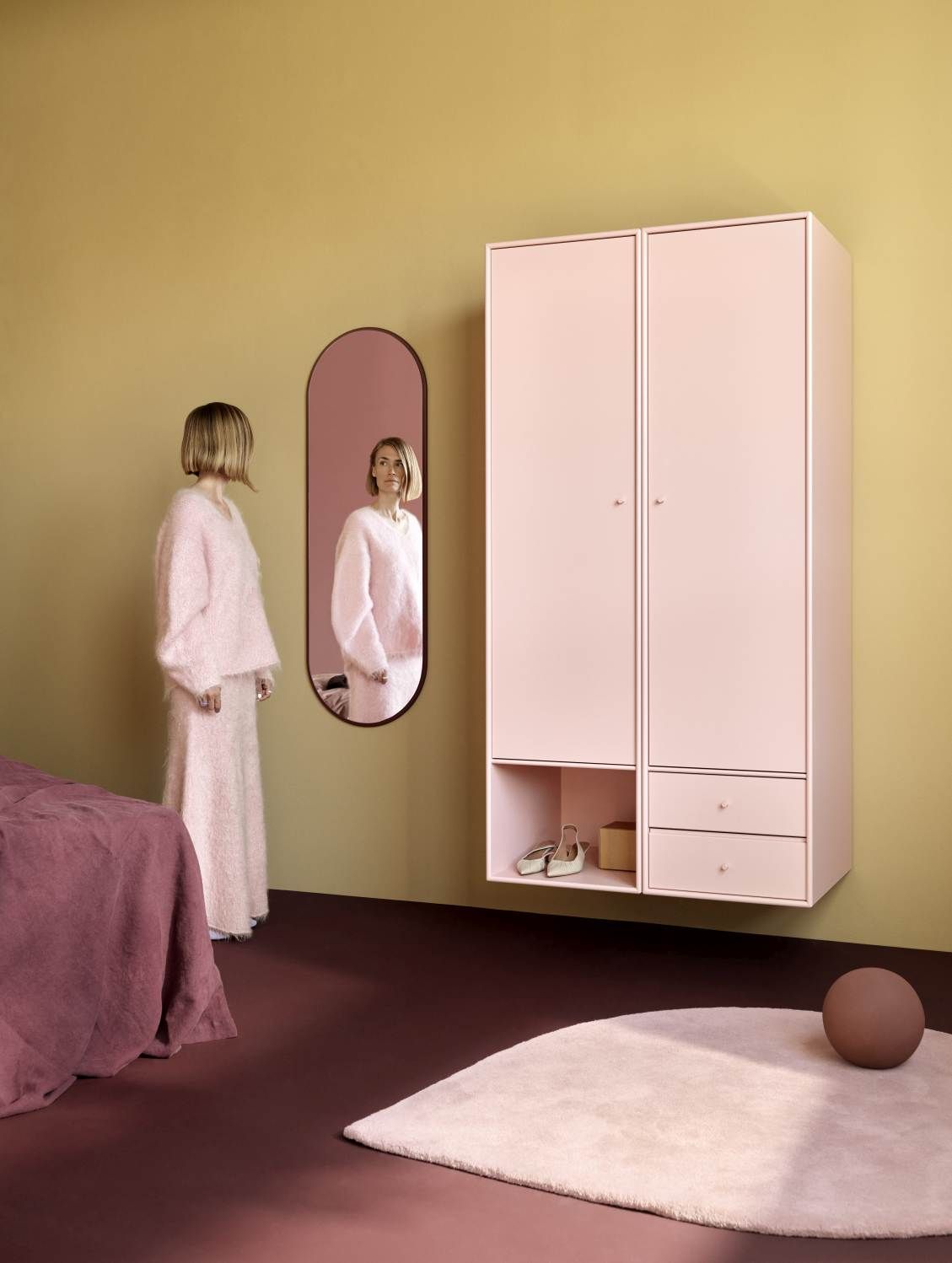Colour Frame Mirror Figure Mirror Montana 