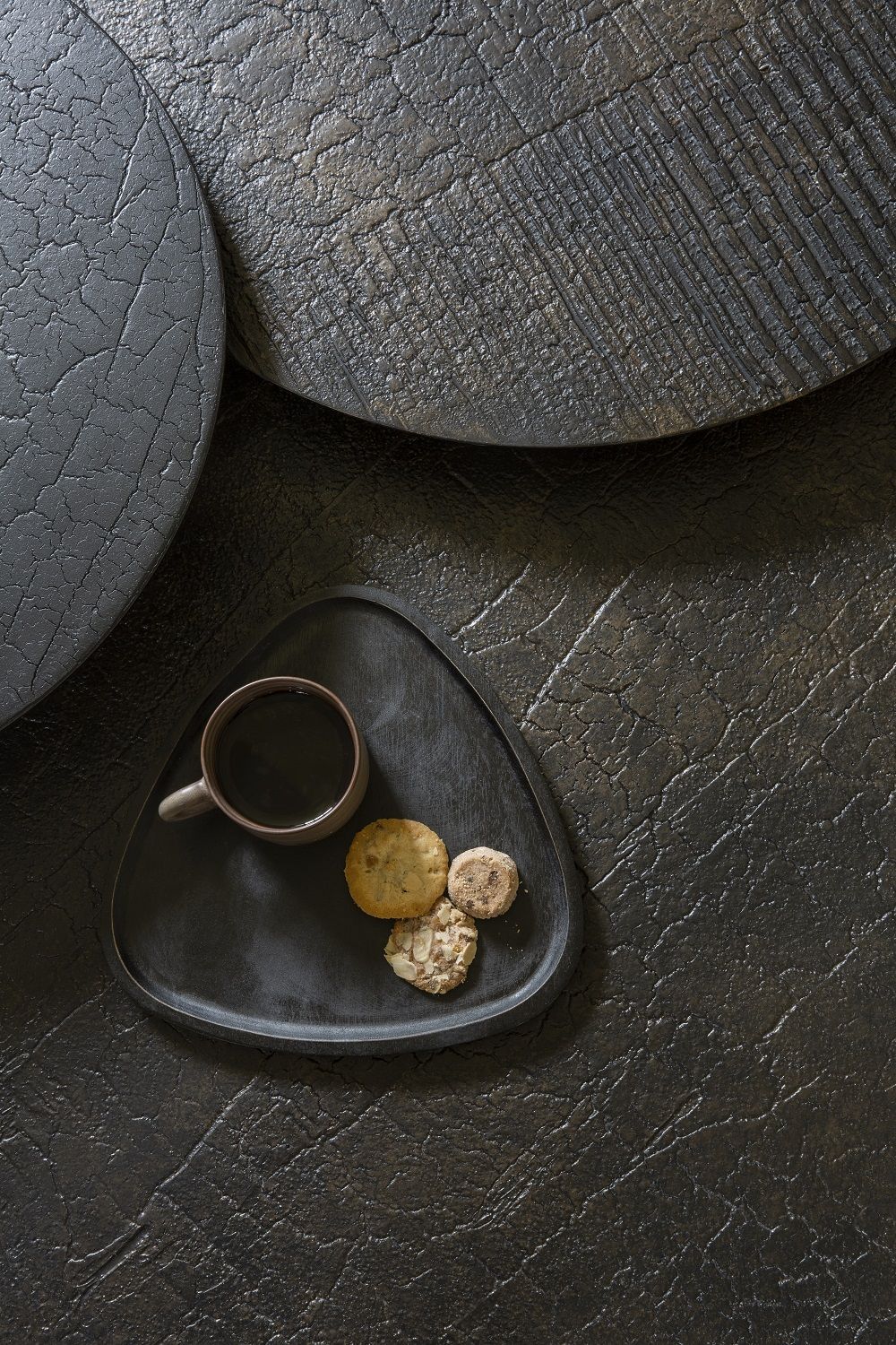 Luna Coffee table ∅50 cm Ethnicraft