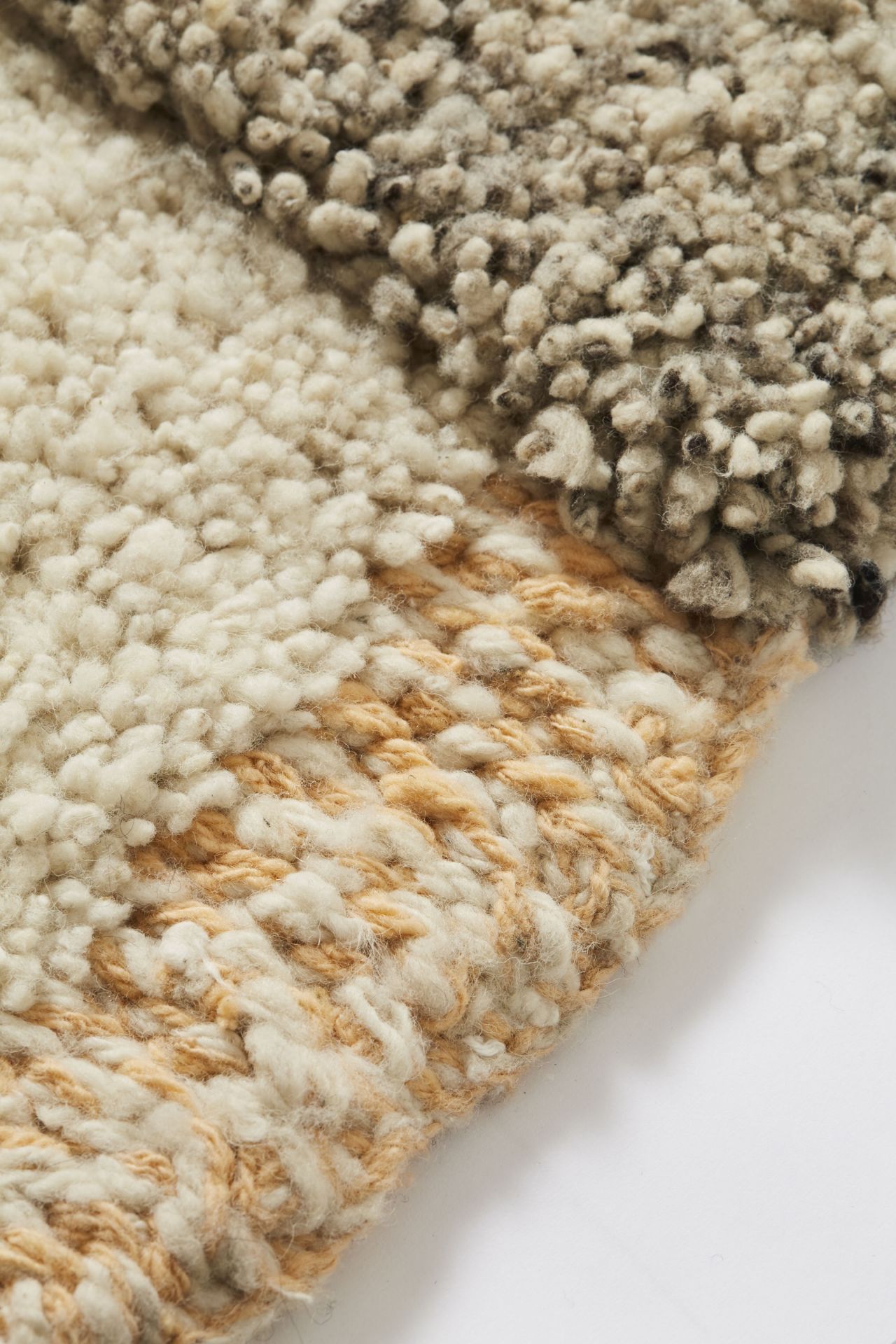 Nudo carpet large 180x220 ames
