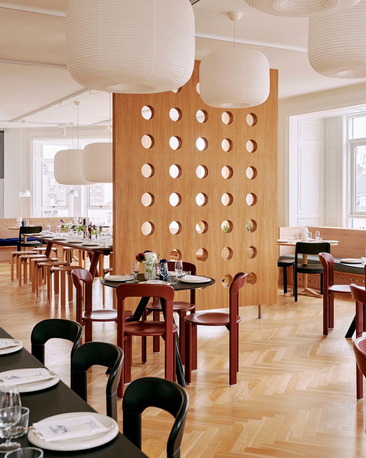 Paper Shade-Donut Ø80-Classic white lampshade Hay