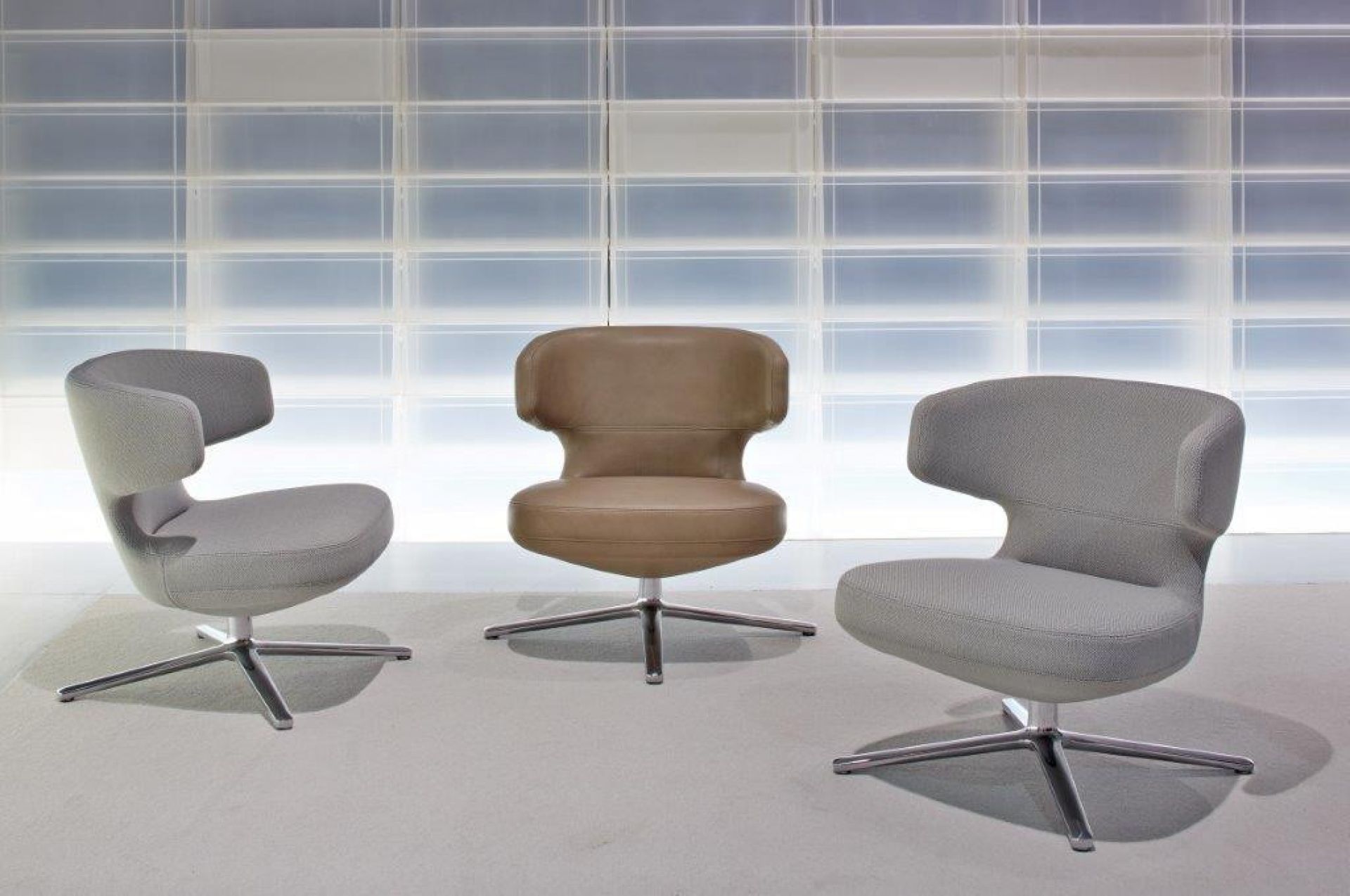 Petit Repos Chair Vitra