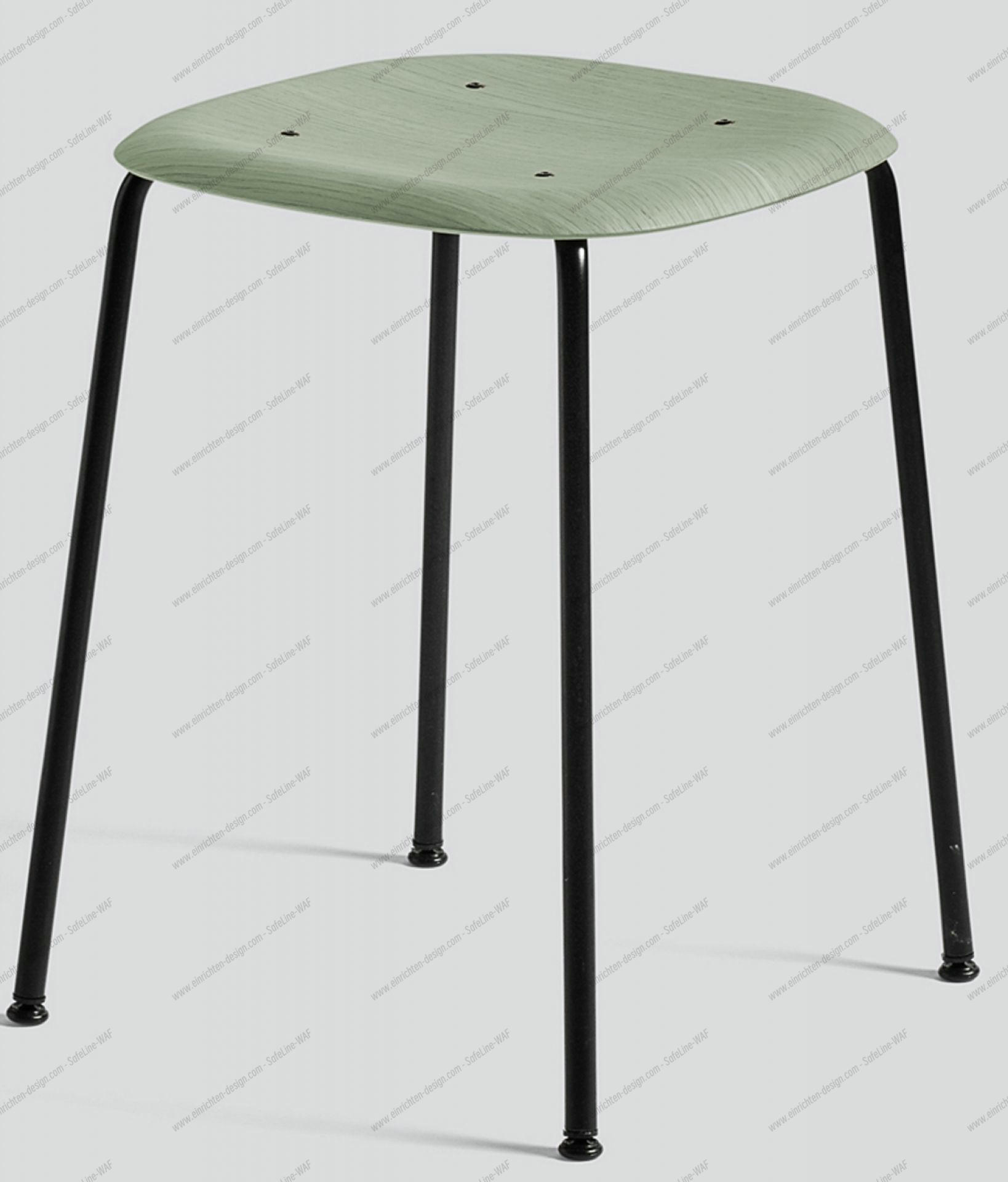 Soft Edge 70 Stool Hay Hocker Soft Edge 70 von Hay: Grüner Sitz auf schwarzem Stahlgestell, minimalistisches Design.