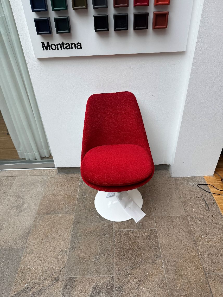 Tulip Chair swivel chair fully upholstered Knoll International EXHIBITION PIECE