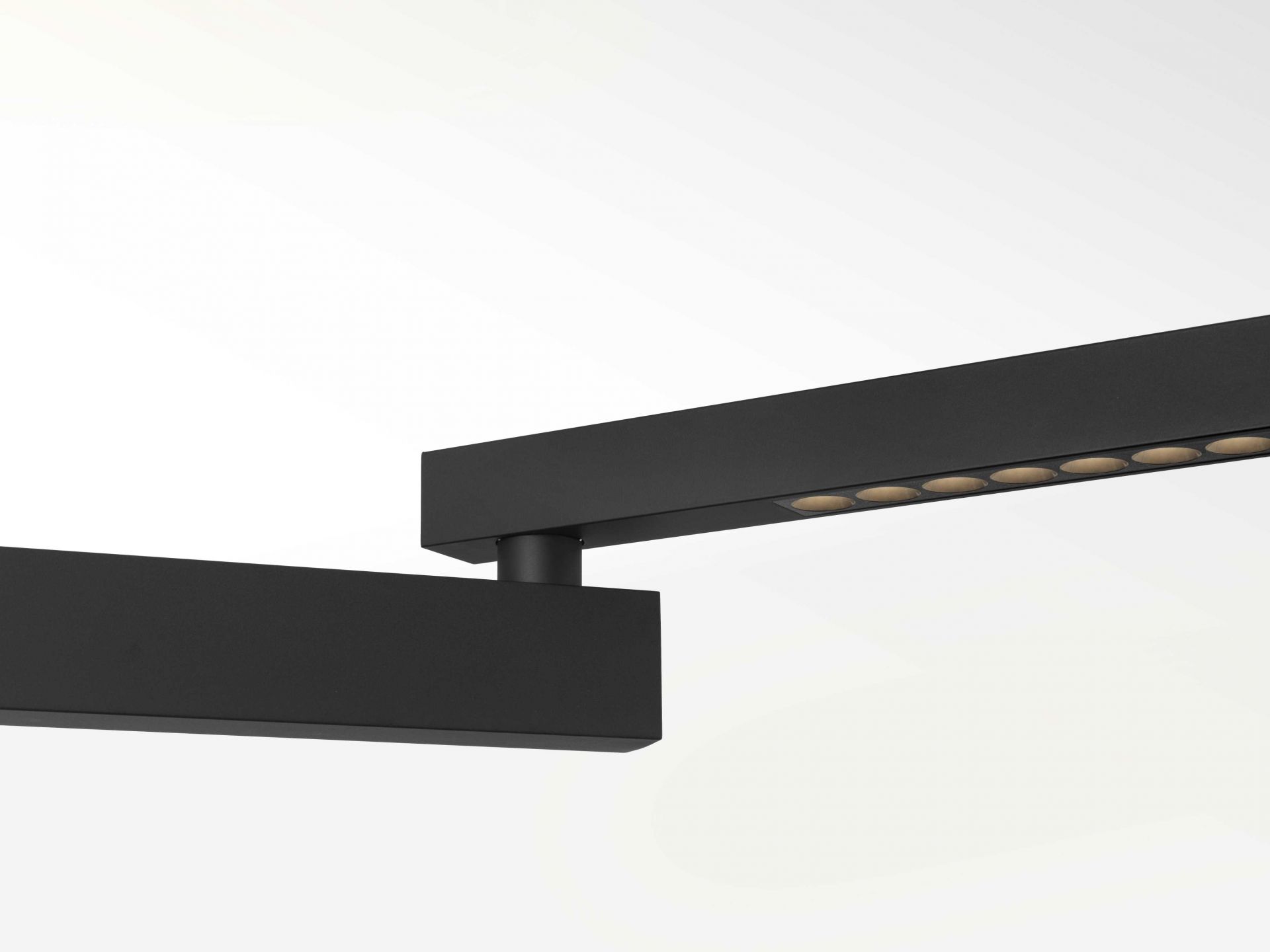 Black Flag Pro wall light Flos