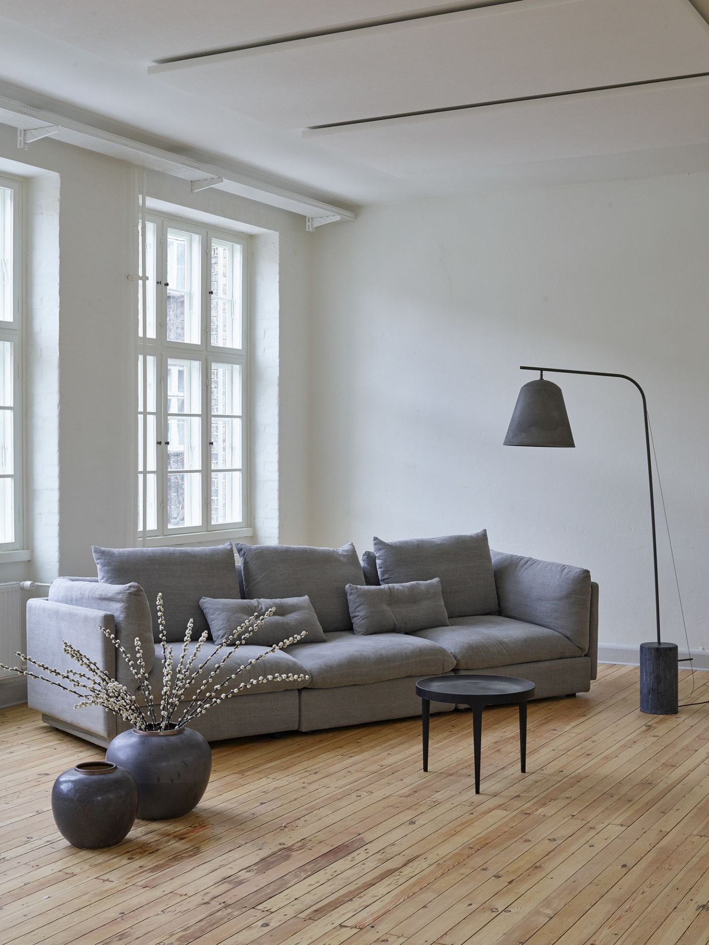 Line Two Floor Lamp NORR11-Weiß