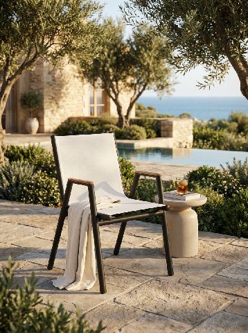 Pilotis armchair with armrests Batyline Outdoor Fermob